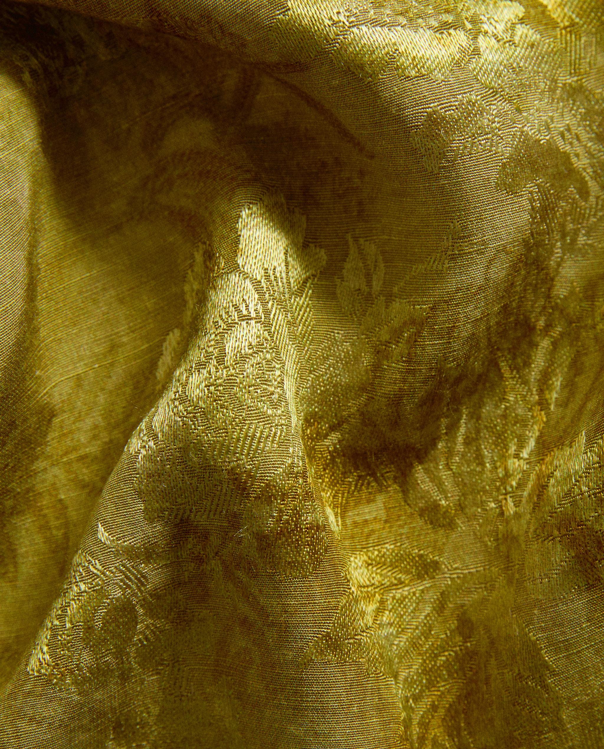 REVERSIBLE SATIN TABLECLOTH | MARISA BERENSON product thumbnail 2
