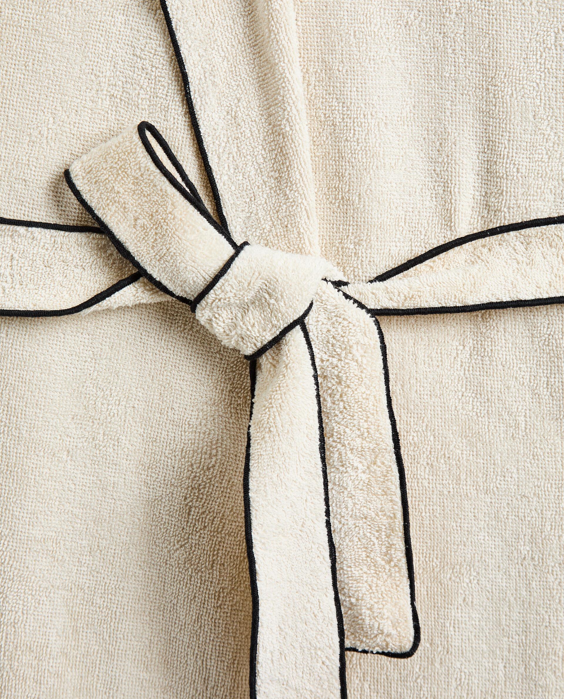 COTTON BATHROBE WITH OVERLOCK (320 GXM²) product thumbnail 12