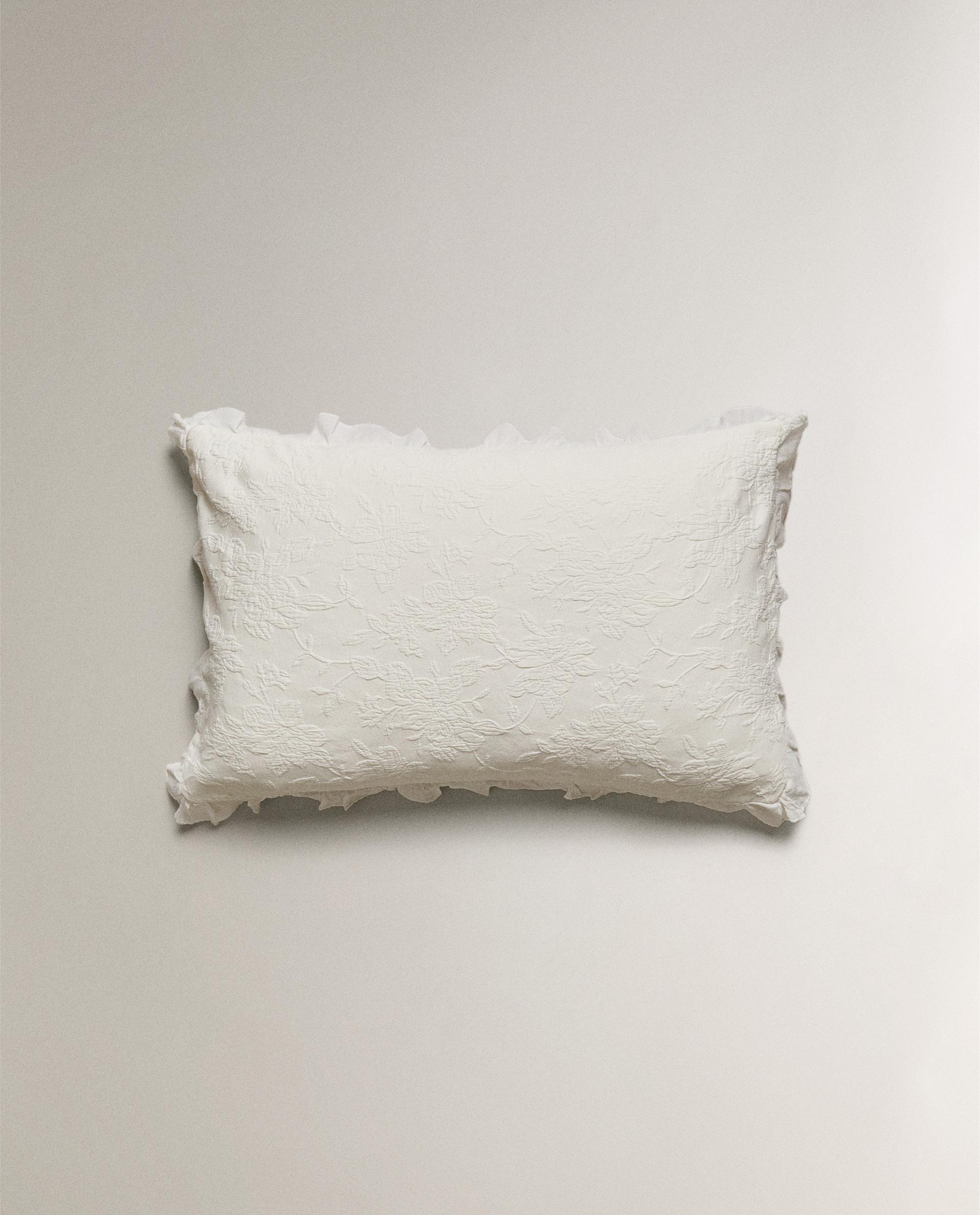 お値引き‼️ZARA  クッションカバー　ホワイト2枚セット キッズ用 ガーゼ クッションカバー | Zara Home 日本/Japan