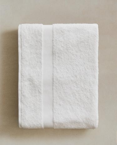 PREMIUM COTTON BATH TOWEL (600 GXM²)