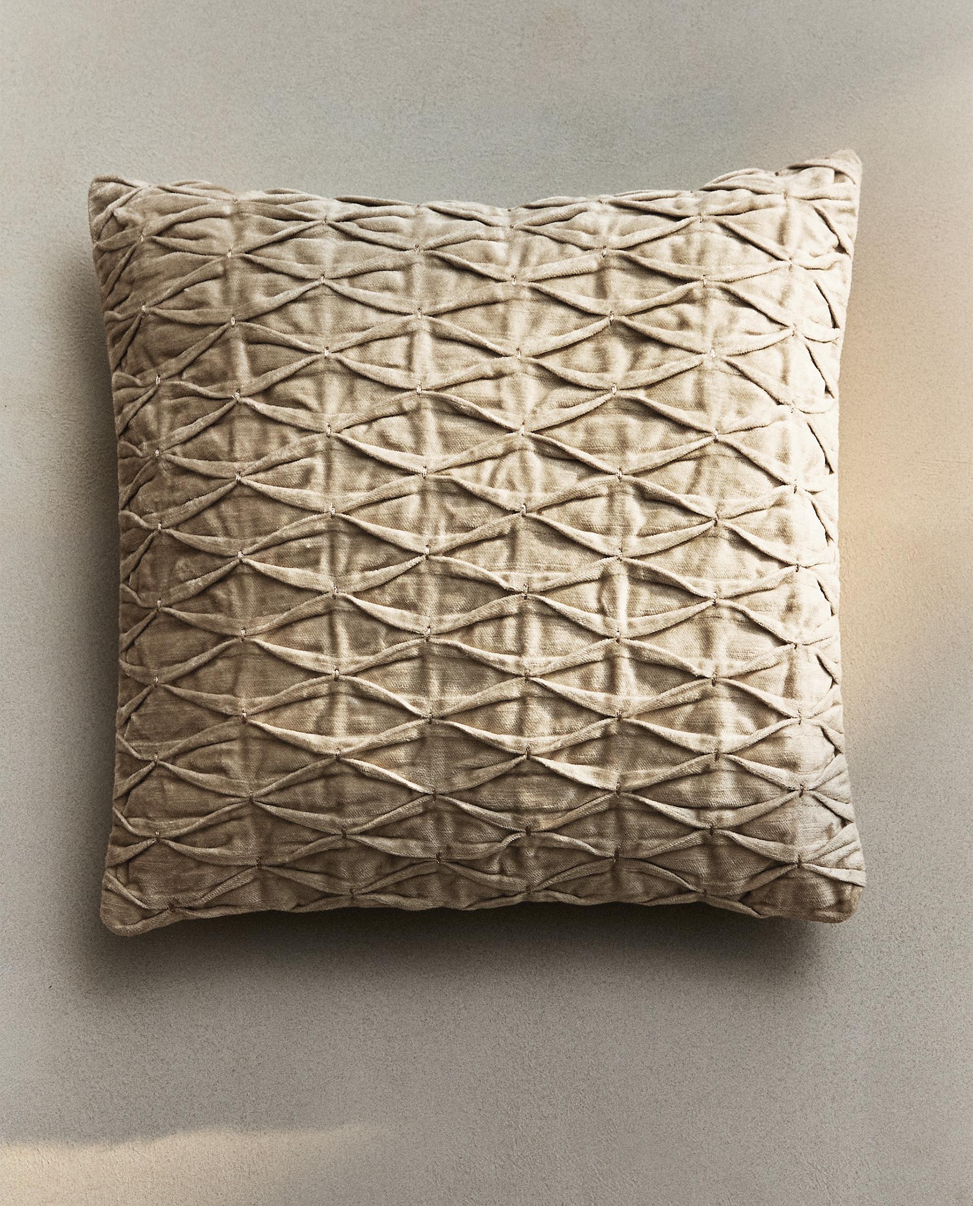 ストライプ クッションカバー | Zara Home 日本/Japan