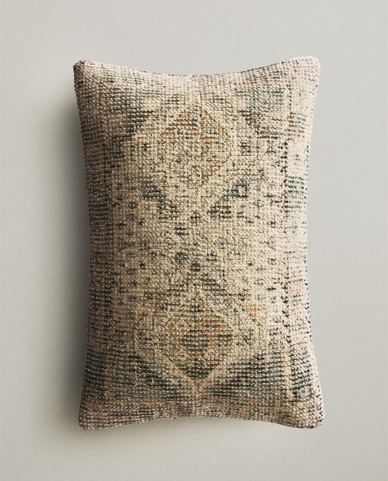 KISSENBEZUG IM VINTAGE-EFFEKT KISSENBEZUG IM VINTAGE-EFFEKT