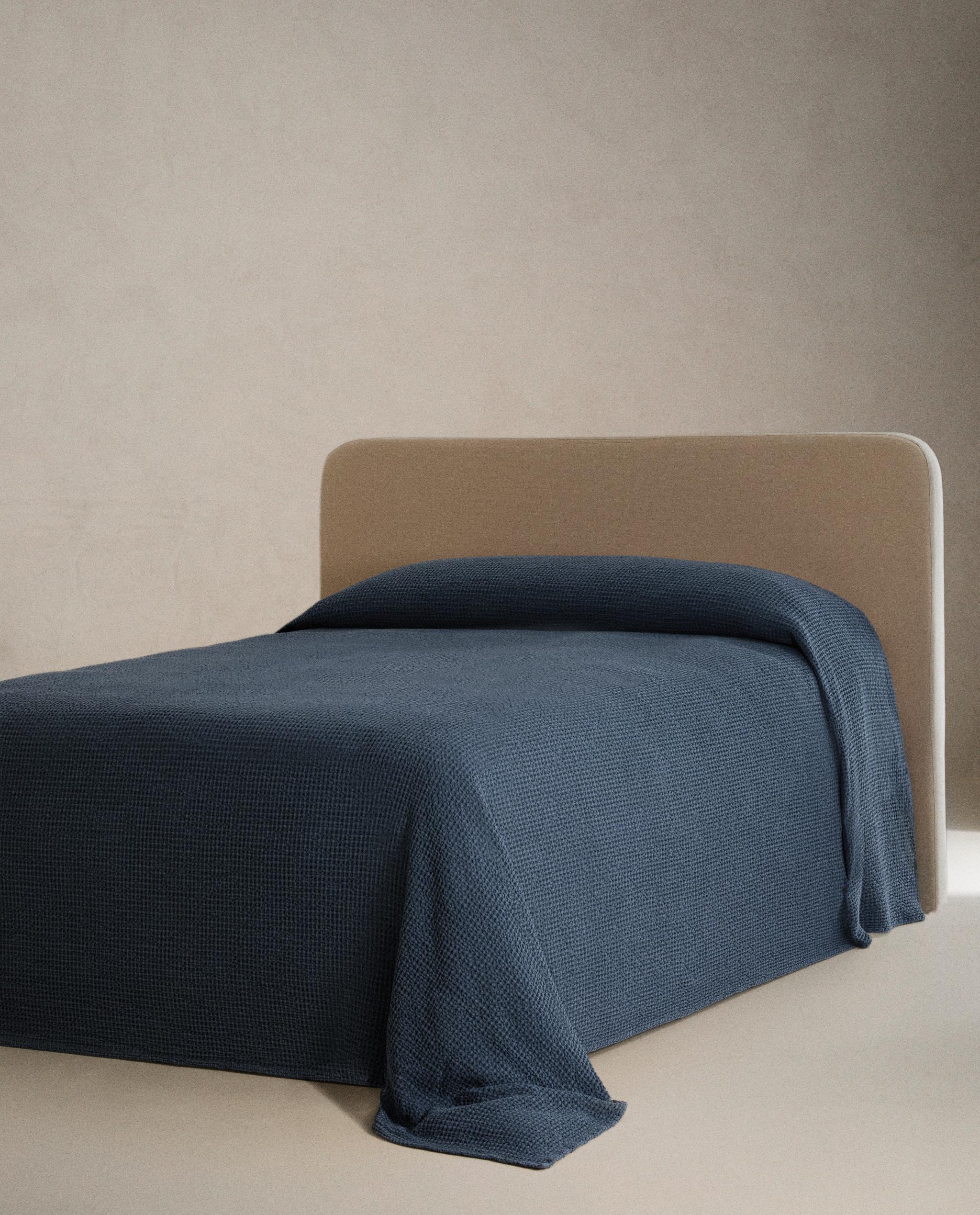 MINI WAFFLE KNIT BEDSPREAD product thumbnail 17