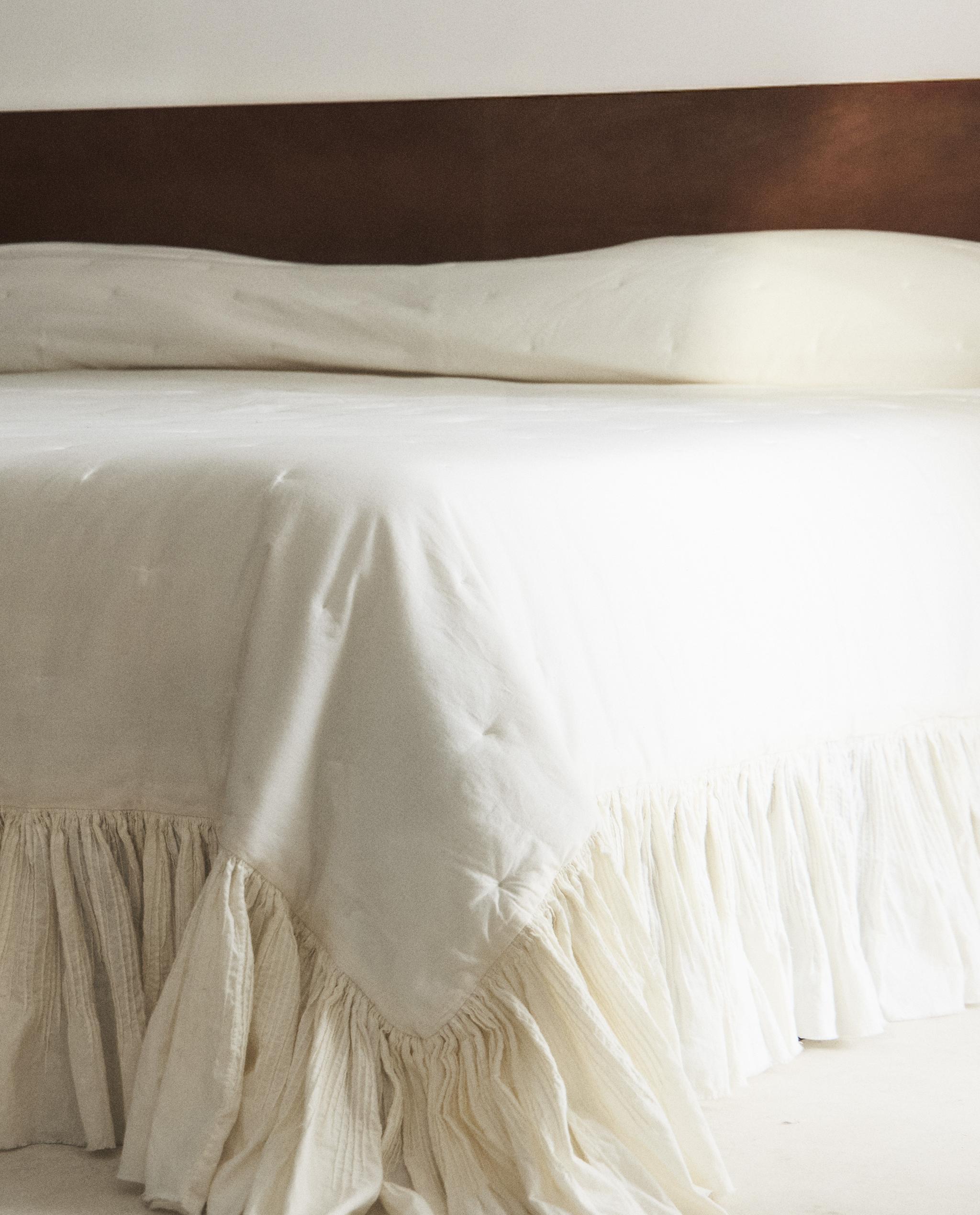 FRILLED COTTON QUILTED BEDSPREAD product thumbnail 7