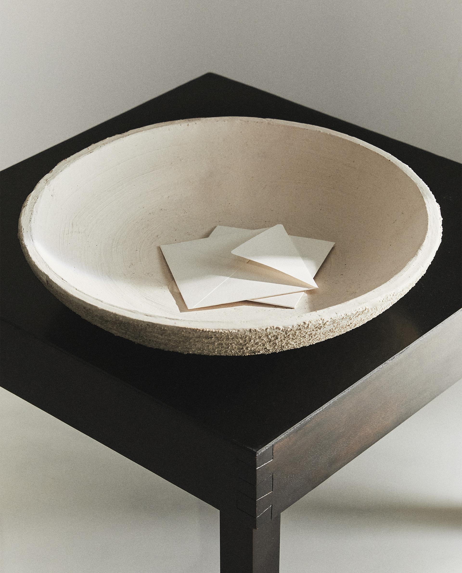 ラフテクスチャーセラミック トレイ | Zara Home 日本/Japan