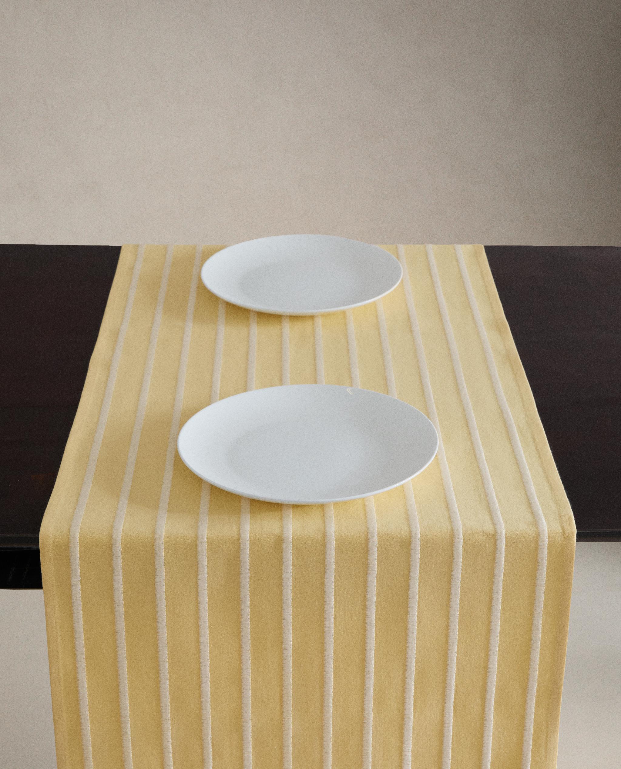 TABLE RUNNER WITH EMBROIDERED STRIPES product thumbnail 5