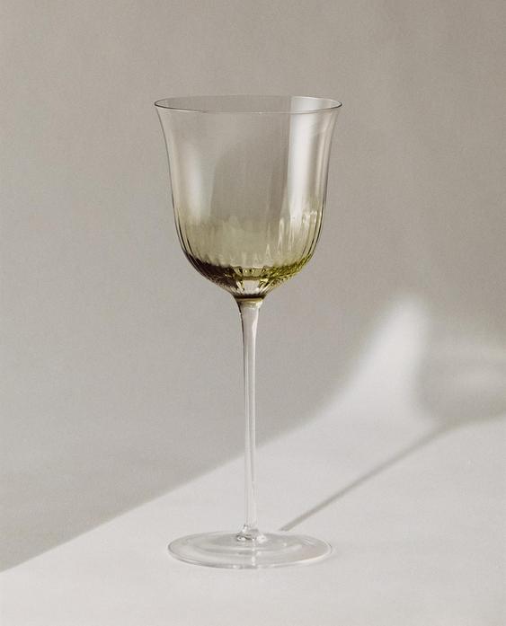 GLAS KLARES GLAS GLAS KLARES GLAS