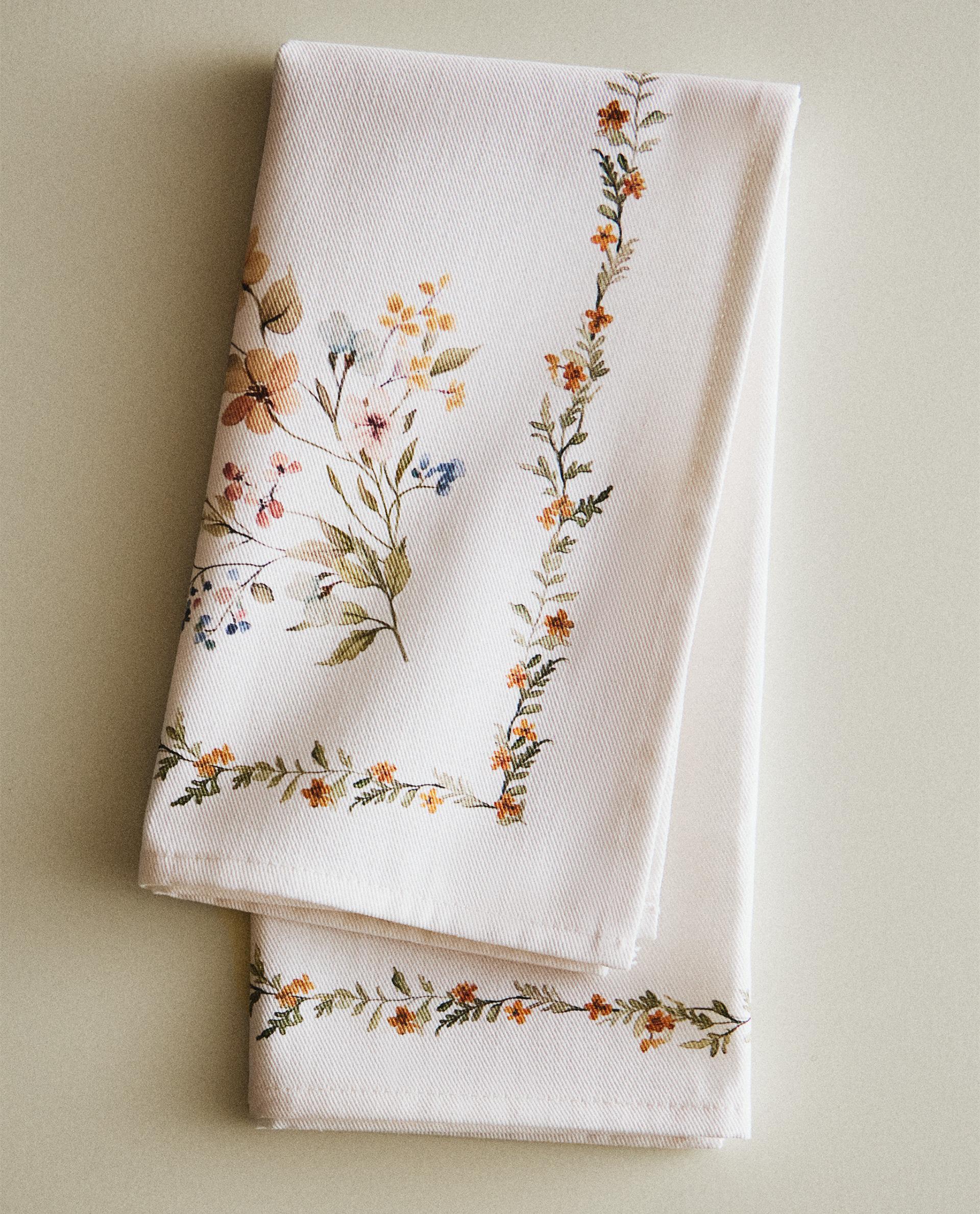 FLORAL PRINT NAPKIN (PACK OF 2) product thumbnail 7