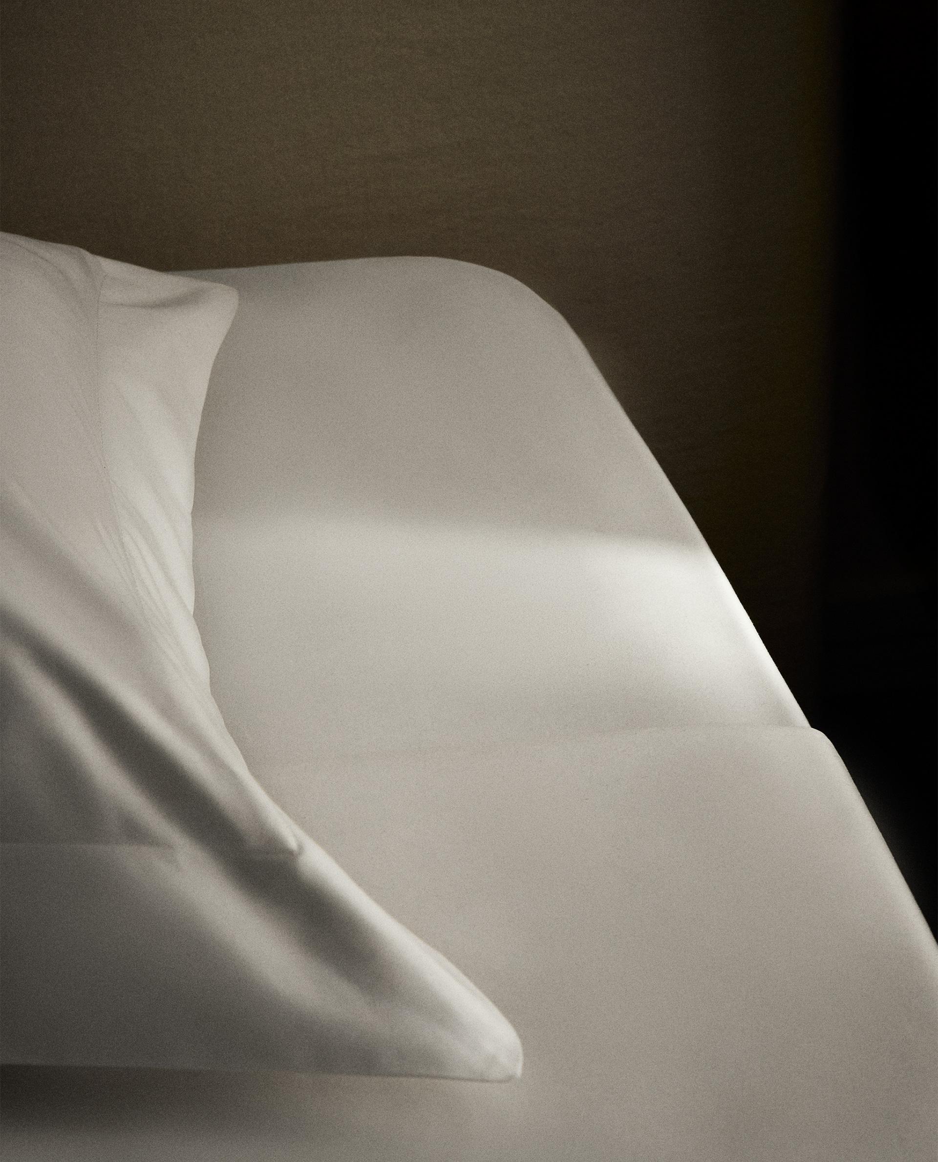 SATEEN FITTED SHEET | 40 CM HIGH (300 THREAD COUNT) product thumbnail 9