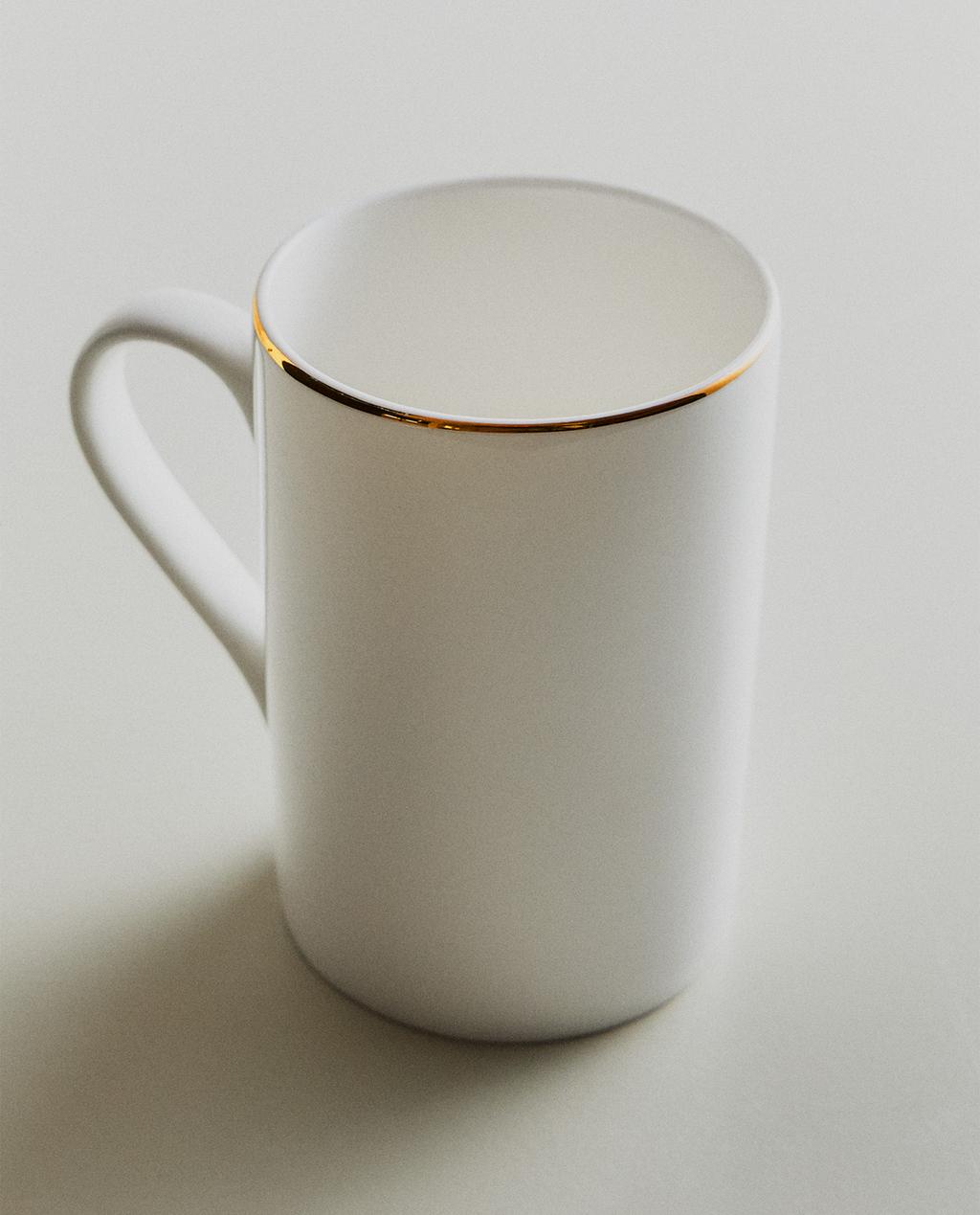 TASSE AUS KNOCHENPORZELLAN MIT RAND TASSE AUS KNOCHENPORZELLAN MIT RAND