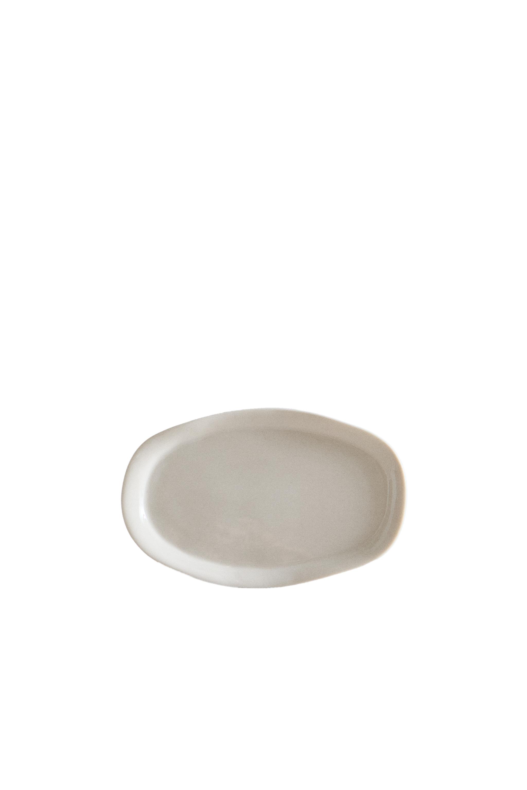 TEXTURED BATHROOM SOAP DISH product thumbnail 3