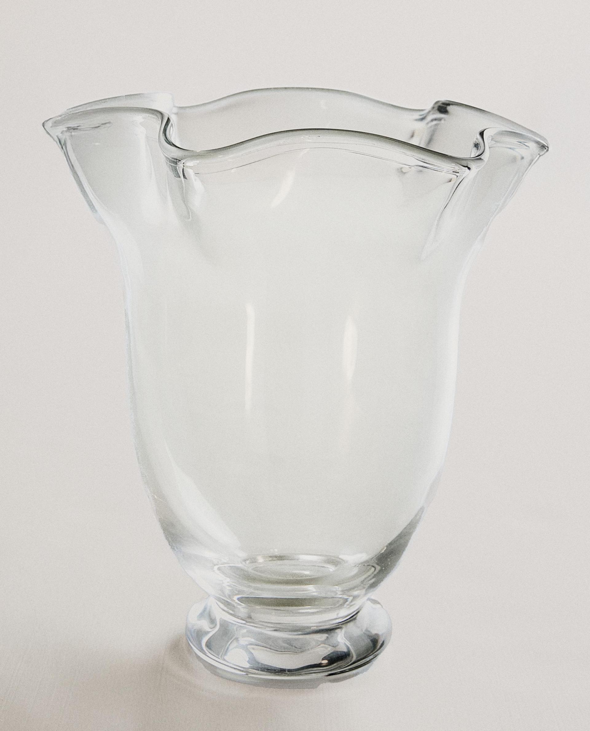 JARRÓN DE VIDRIO TRANSPARENTE ONDULADO JARRÓN DE VIDRIO TRANSPARENTE ONDULADO