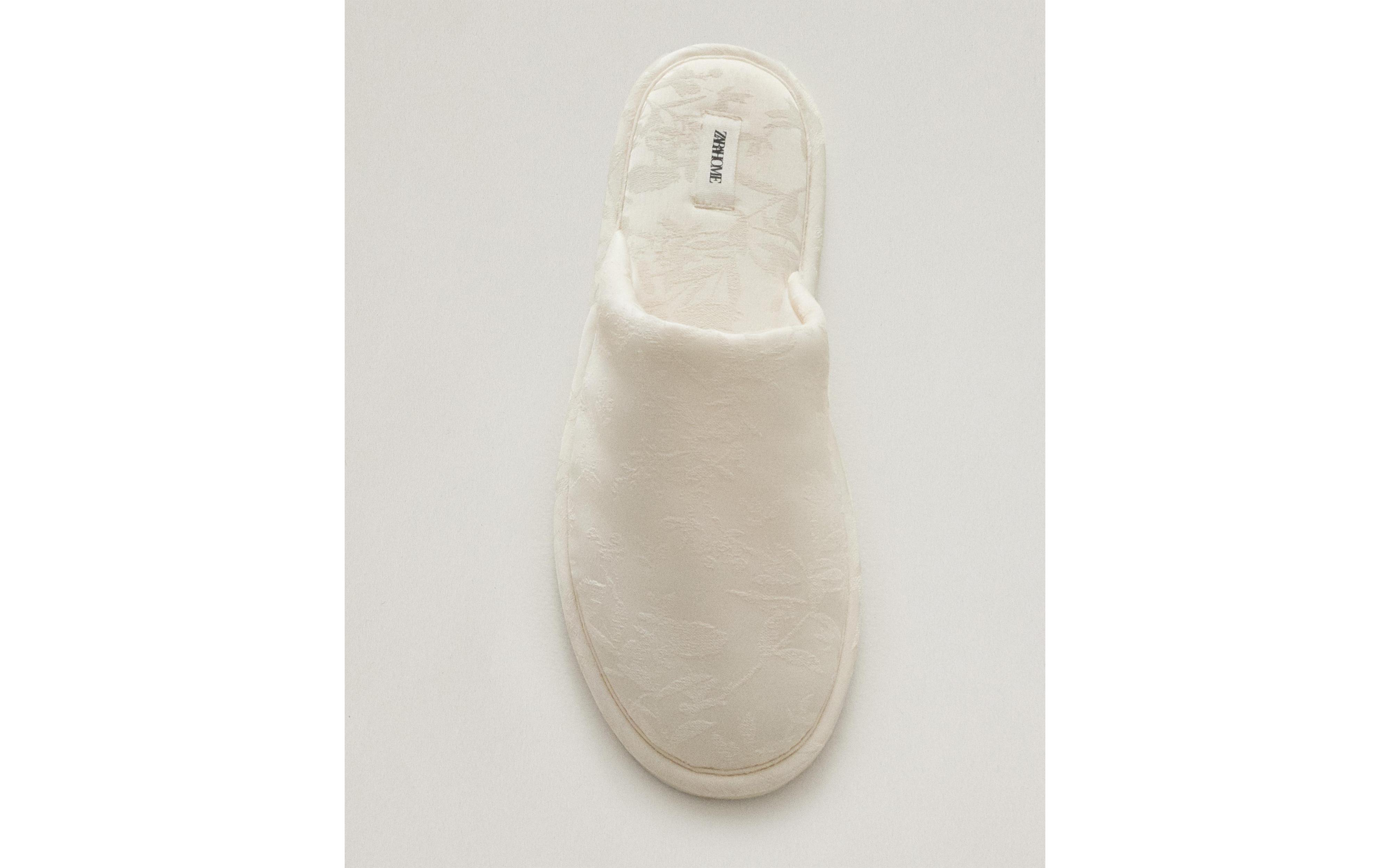 JACQUARD MULE SLIPPERS product thumbnail 8