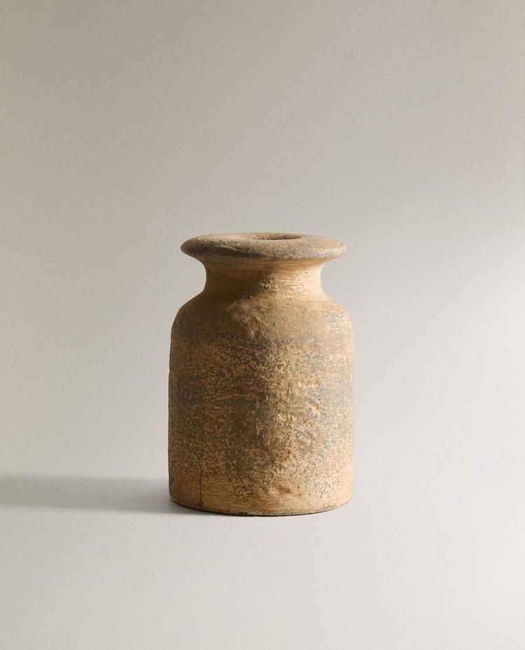 CERAMIC EMBELLISHER FOR VANILLA SCENTED REED DIFFUSERS