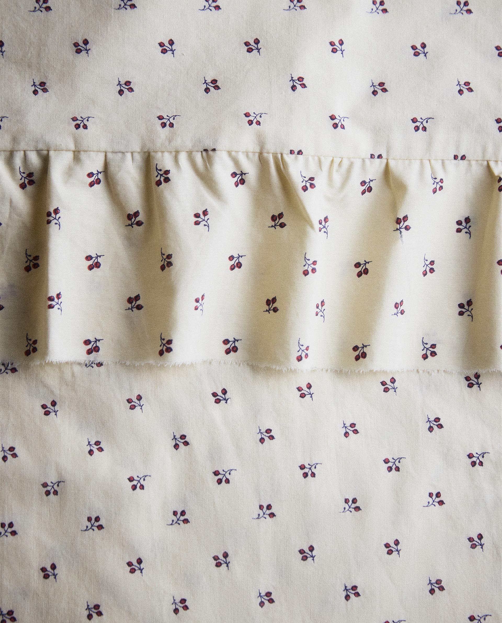 KIDS' RUFFLED FLORAL PRINT FLAT SHEET KIDS' RUFFLED FLORAL PRINT FLAT SHEET