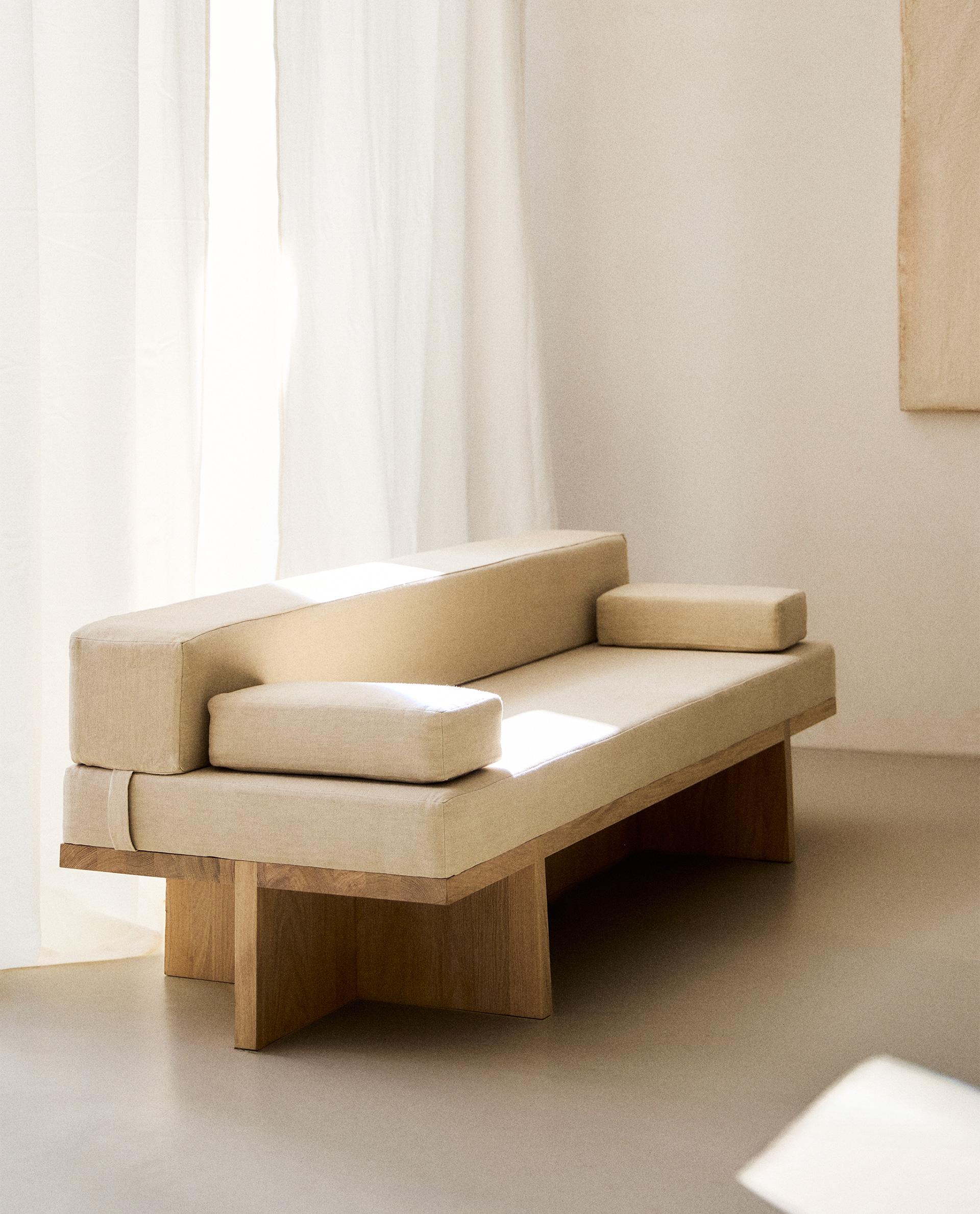 DAYBED 01