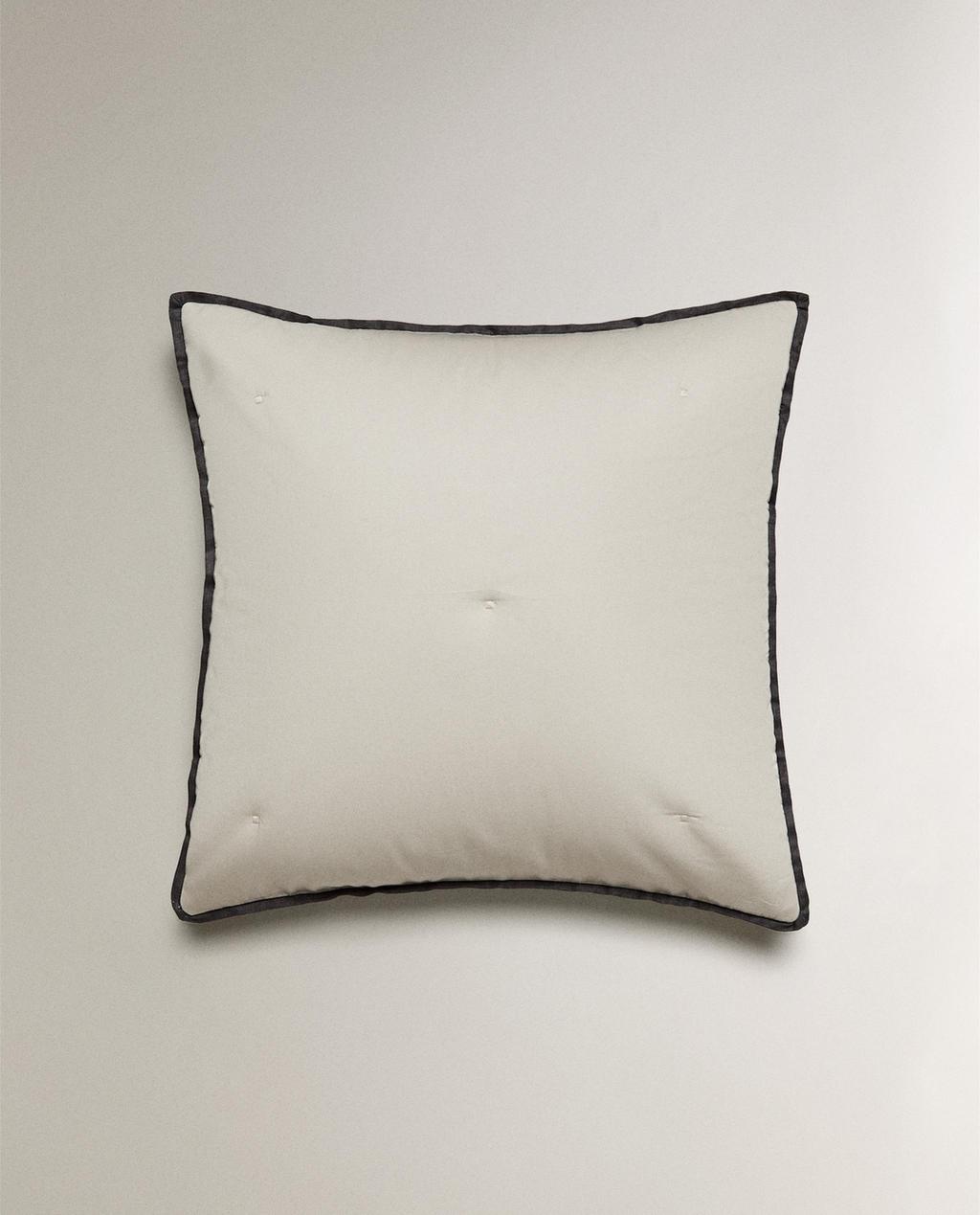 LINEN AND SATEEN CUSHION COVER WITH DOTS