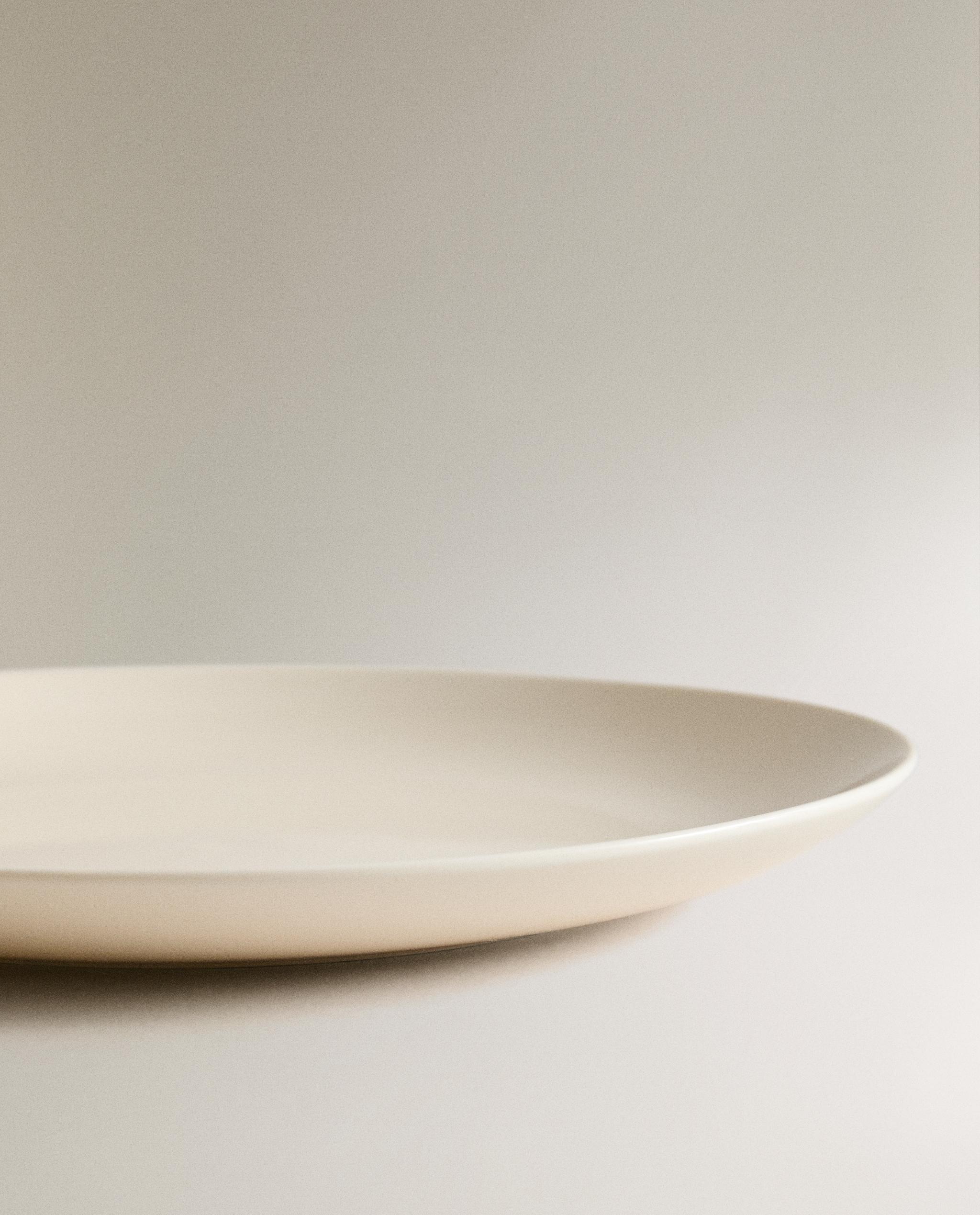 PLAIN STONEWARE DESSERT PLATE product thumbnail 5