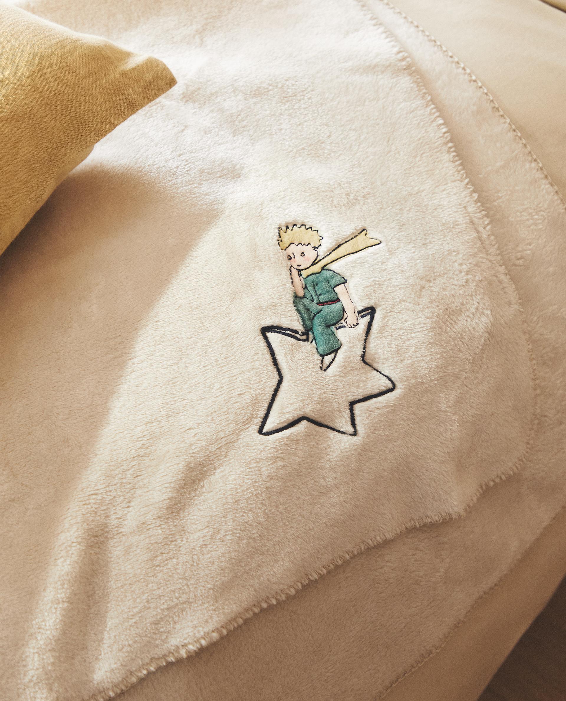 CHILDREN’S LE PETIT PRINCE PLAIN FLEECE BLANKET