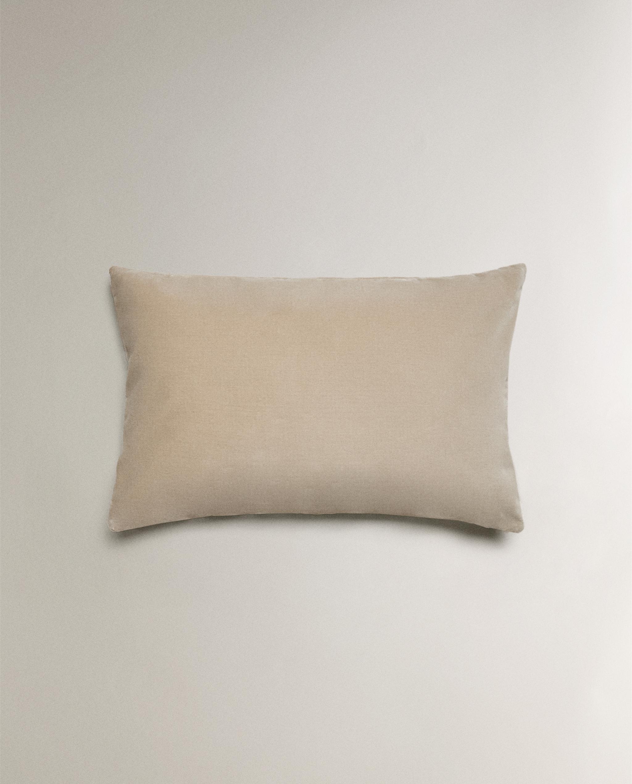 ベルベット クッションカバー | Zara Home 日本/Japan