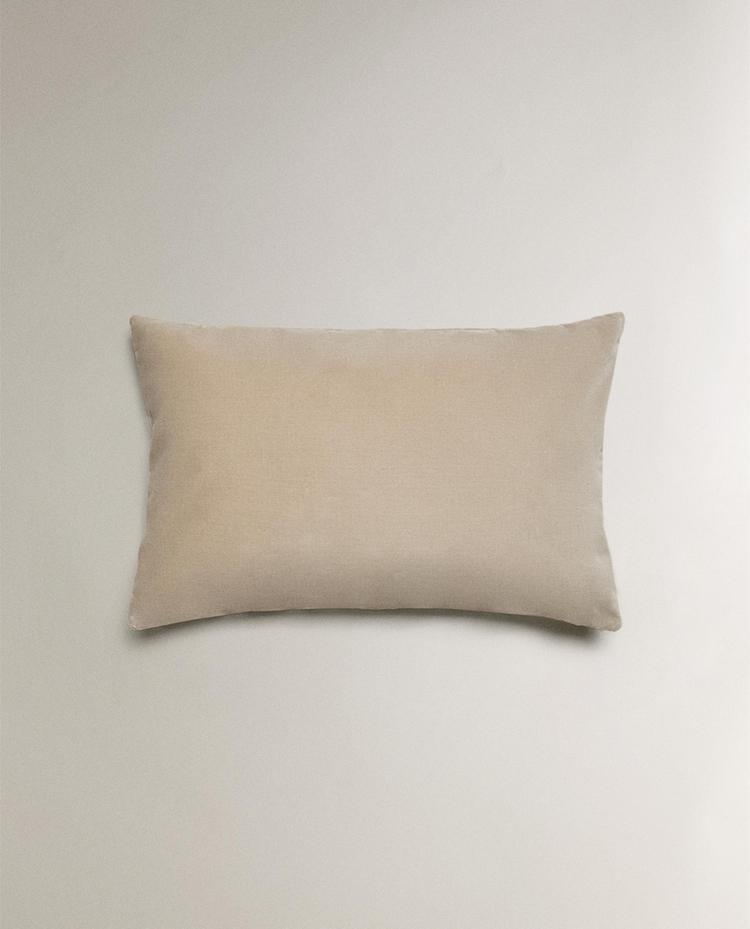 غلاف وسادة مخملي