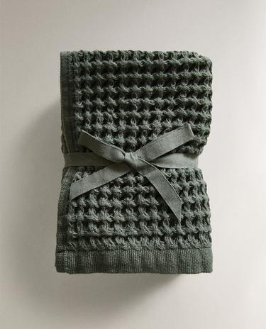 WAFFLE-KNIT COTTON HAND TOWEL (PACK OF 3)