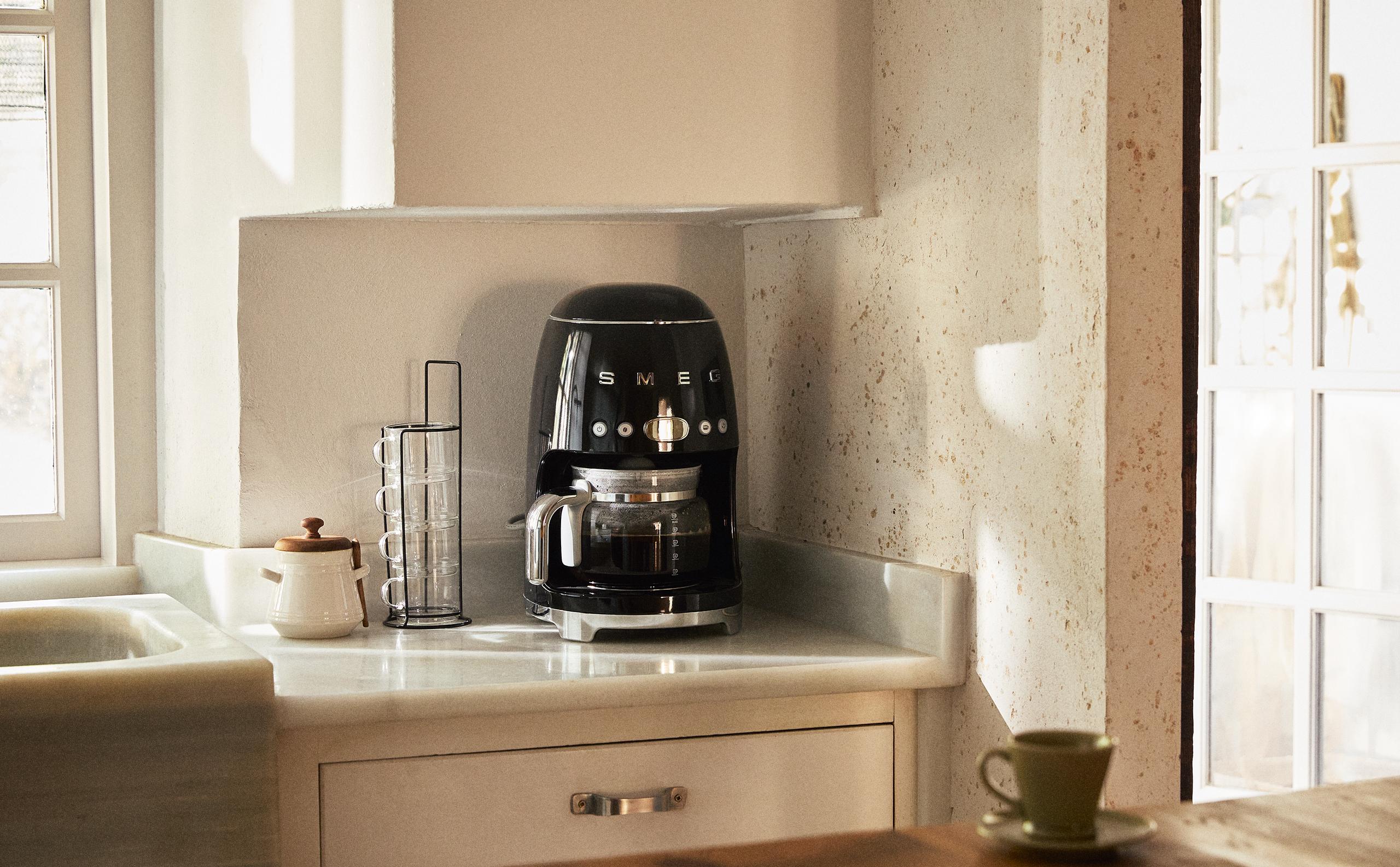 COCINA CAFETERA DE GOTEO PROGRAMABLE SMEG