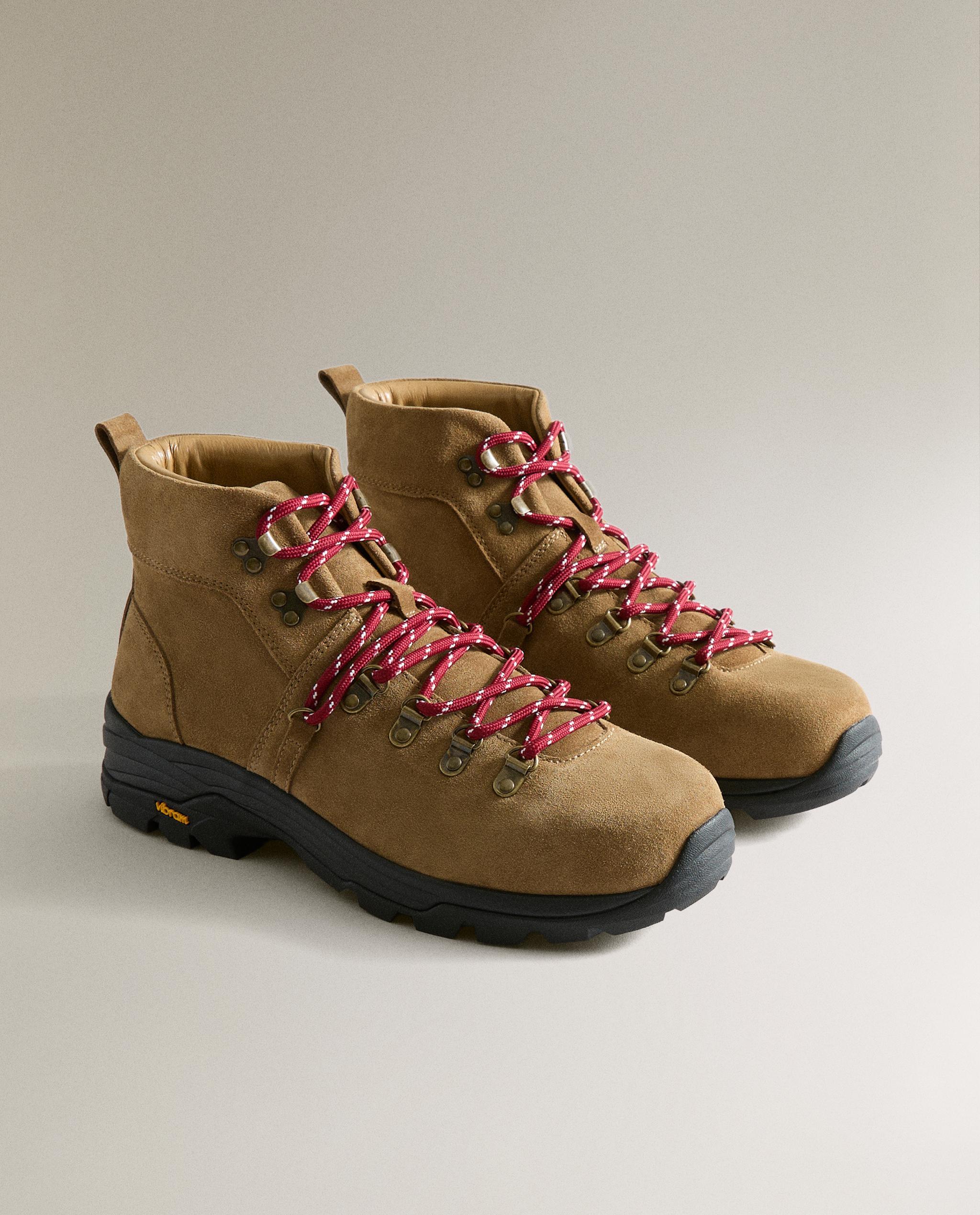 WOOL HIKING BOOTS AND SOCKS product thumbnail 6