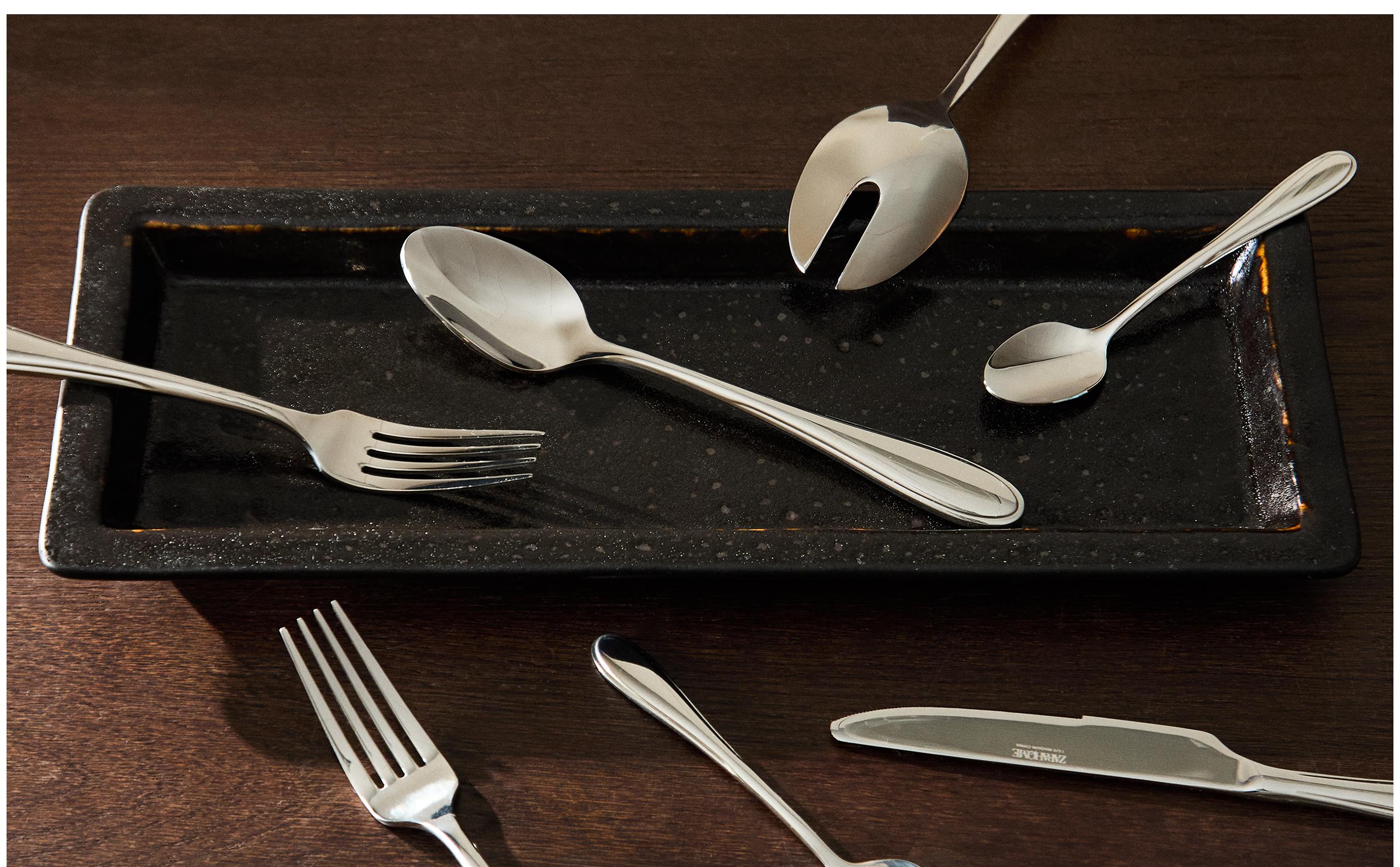 CLASSIC CUTLERY SET