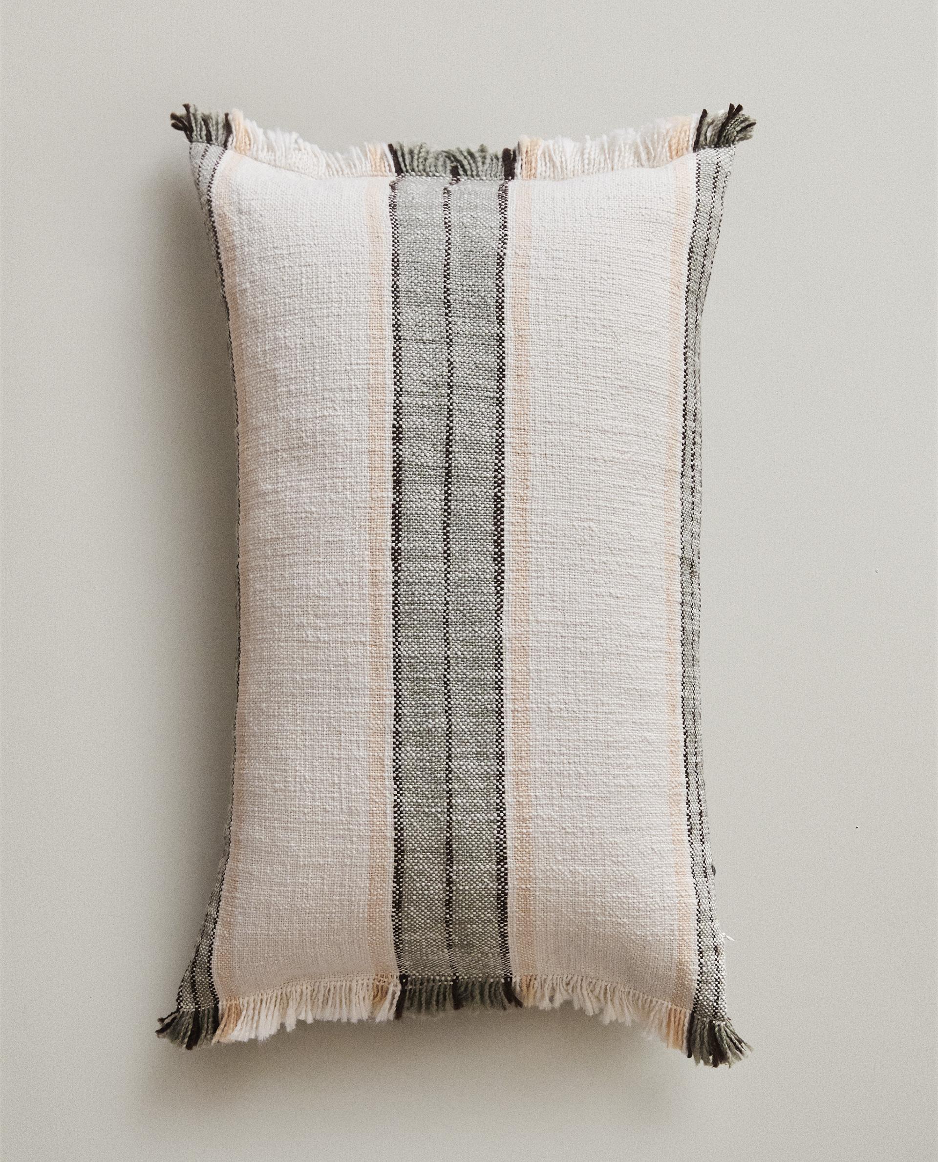 FUNDA COJÍN FLECOS FUNDA COJÍN FLECOS