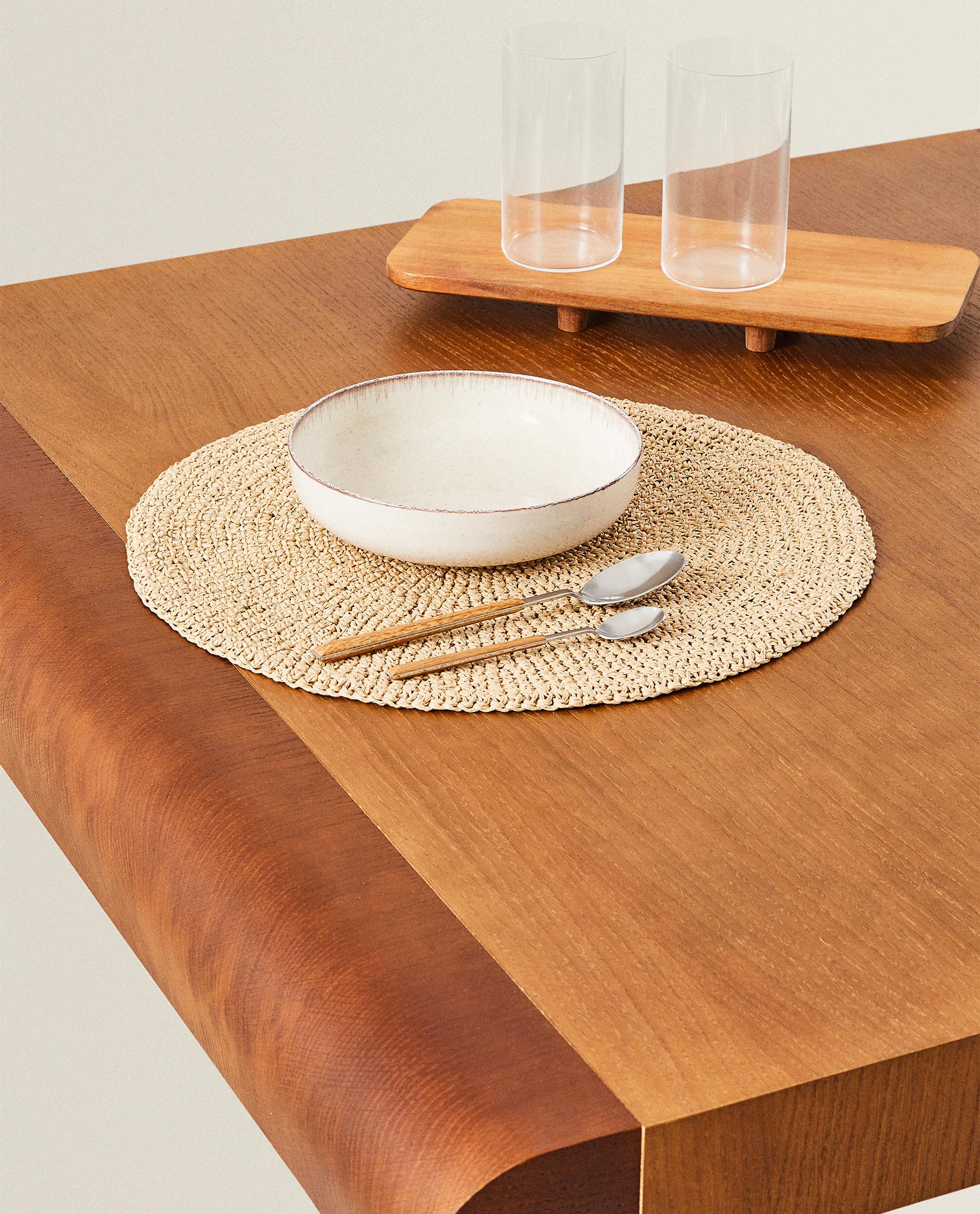 ROUND PAPER PLACEMAT product thumbnail 9