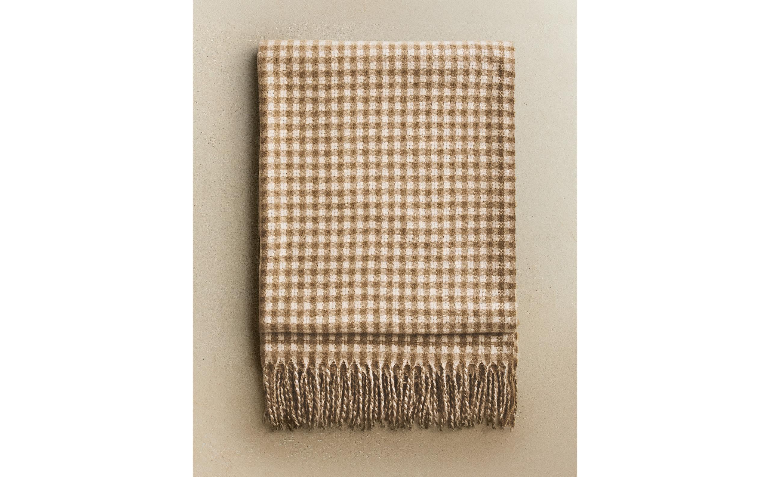 CHECK BLANKET WITH FRINGING | Zara Home United States of America