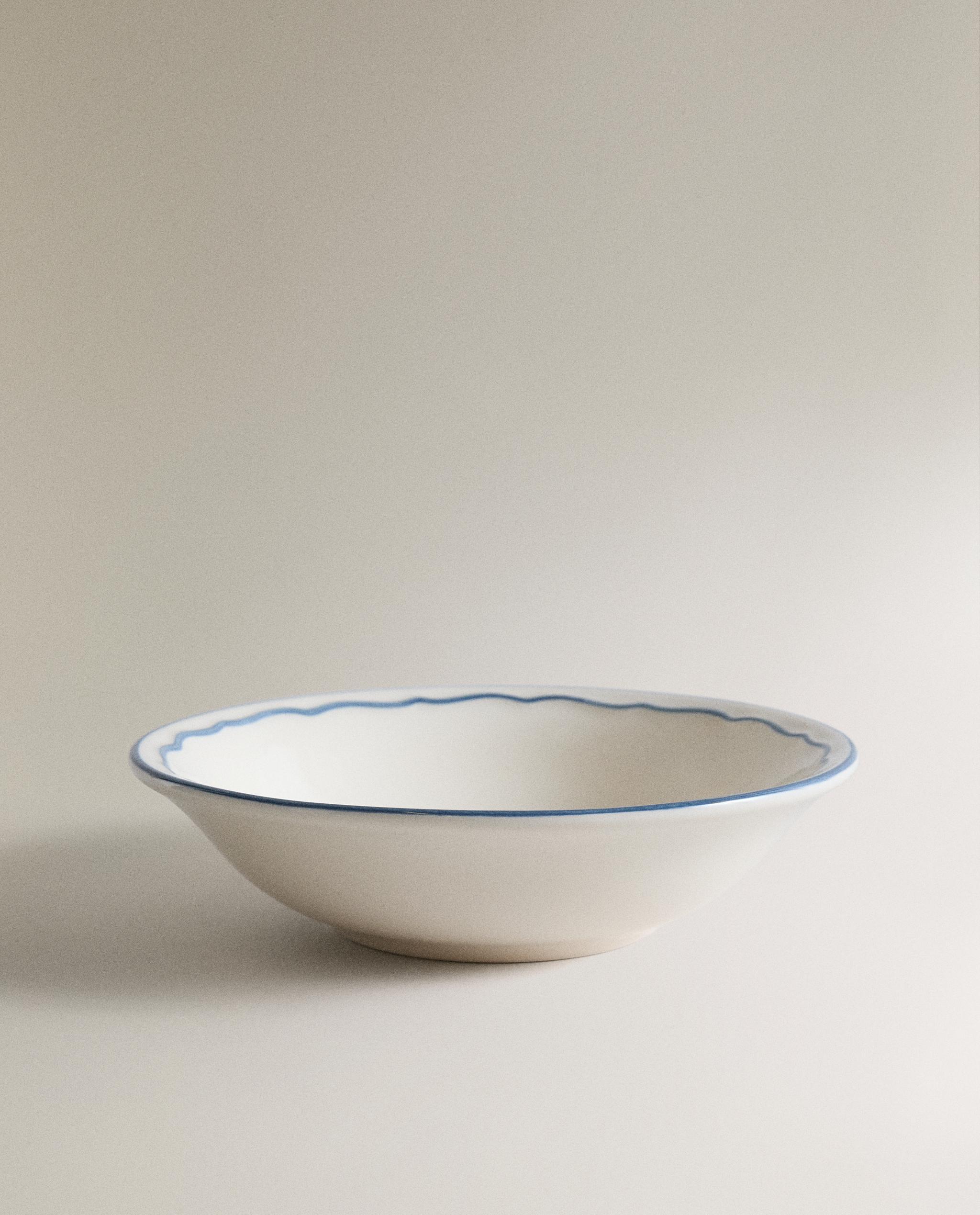 EARTHENWARE BOWL WITH WAVY RIM product thumbnail 3