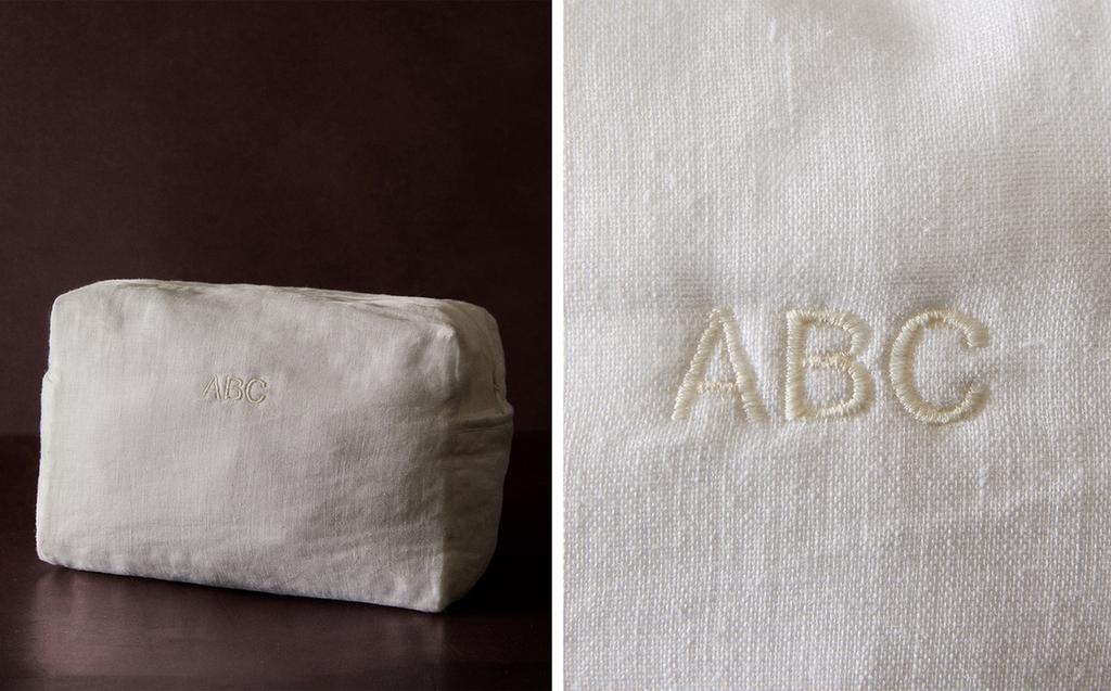 PLAIN LINEN AND COTTON TOILETRY BAG