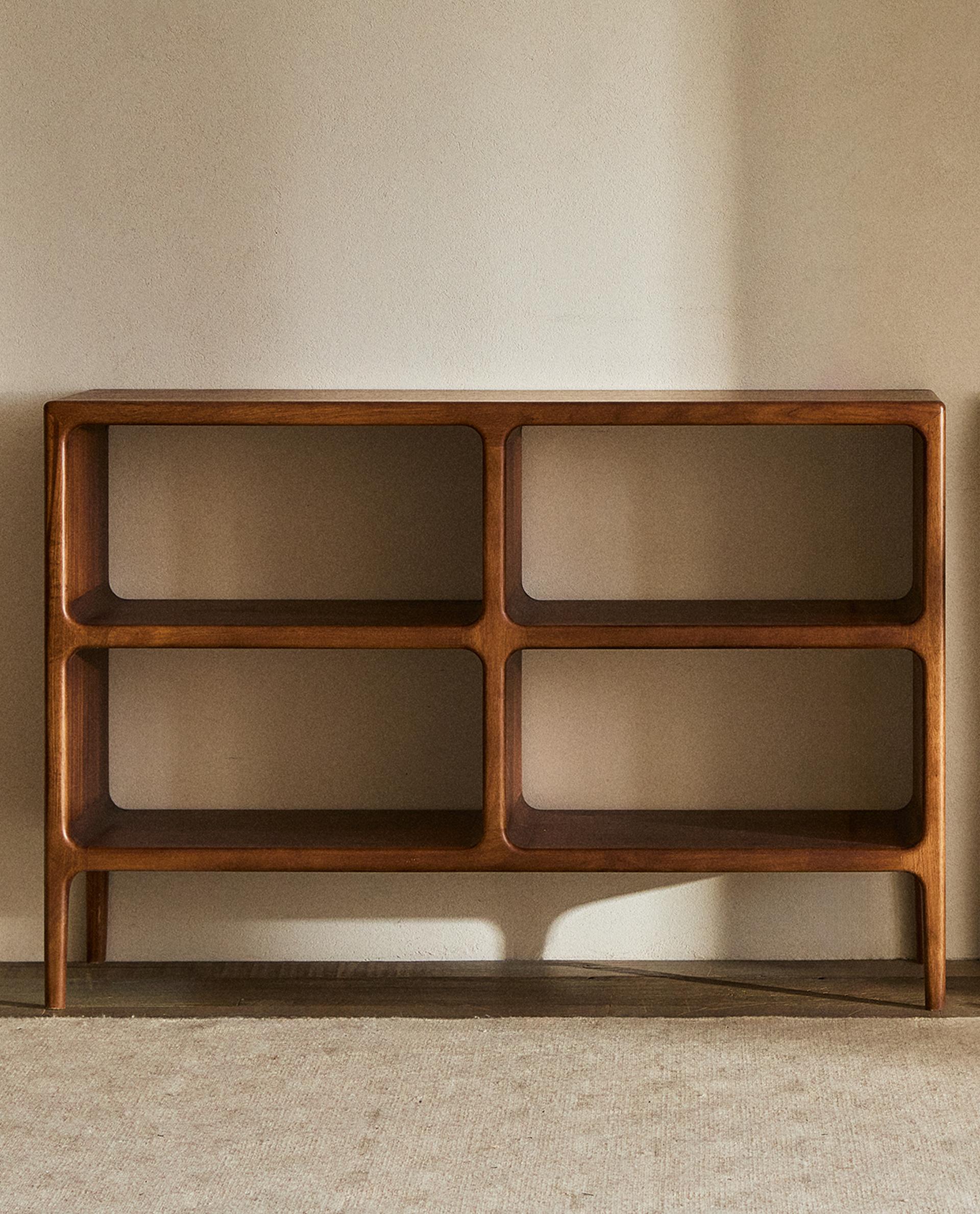 DARK WOODEN MEDIUM SIDEBOARD
