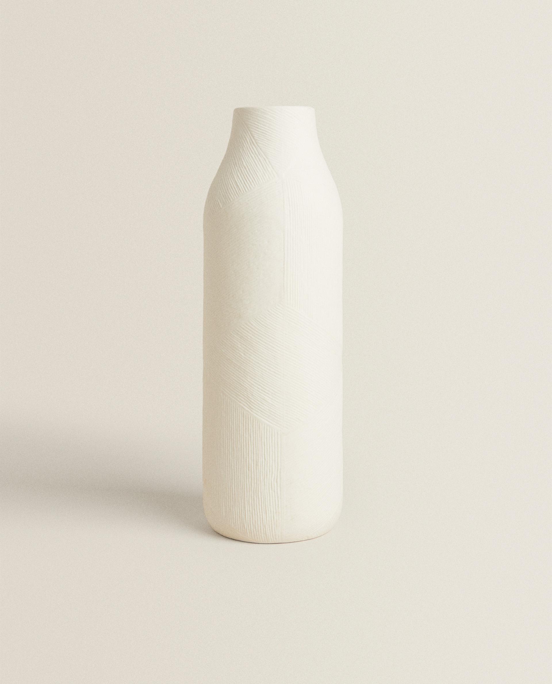 テクスチャー セラミック 花瓶 | Zara Home 日本/Japan