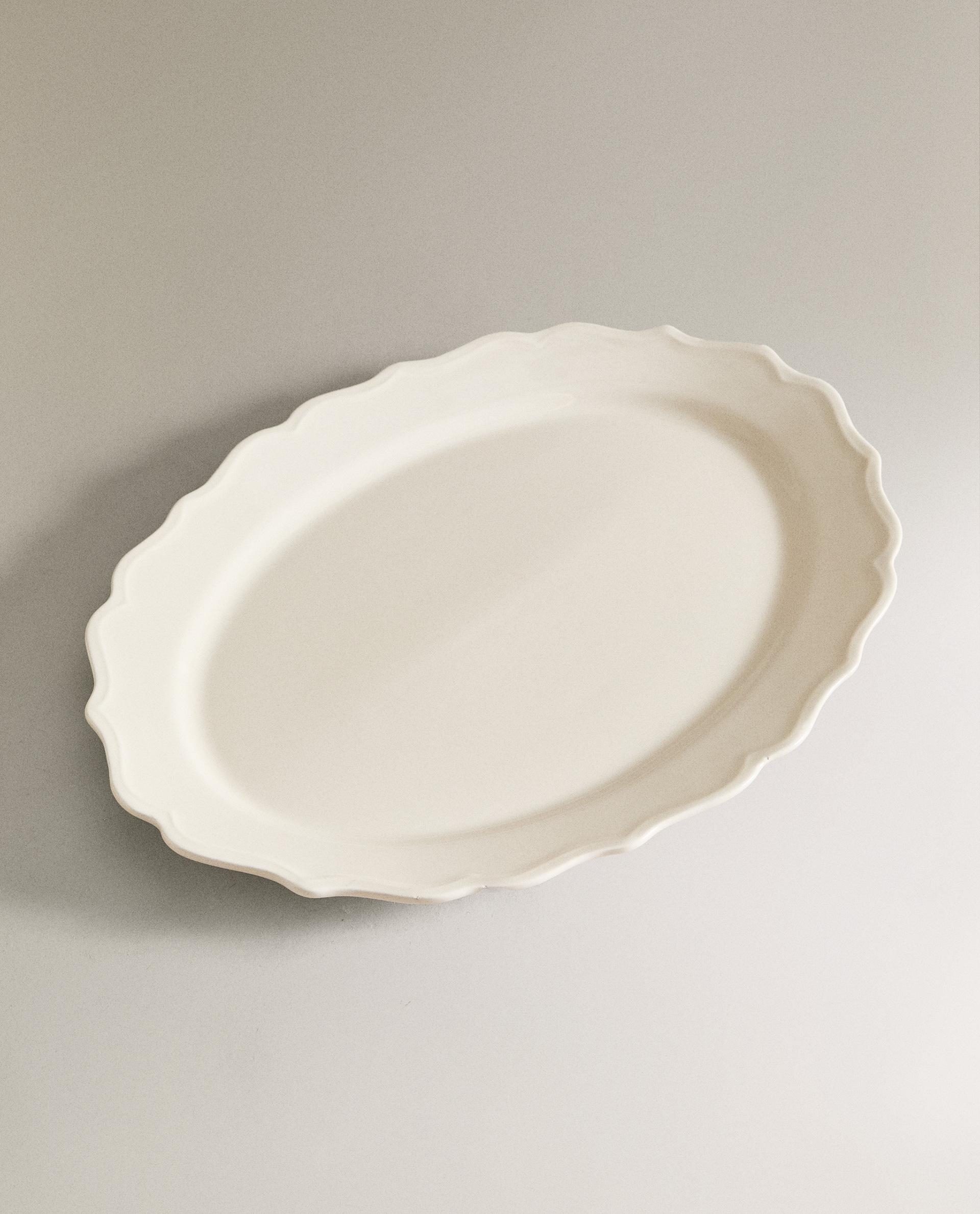 EARTHENWARE SERVING DISH WITH RAISED-DESIGN EDGE