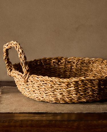 LARGE BASKET WITH HANDLES