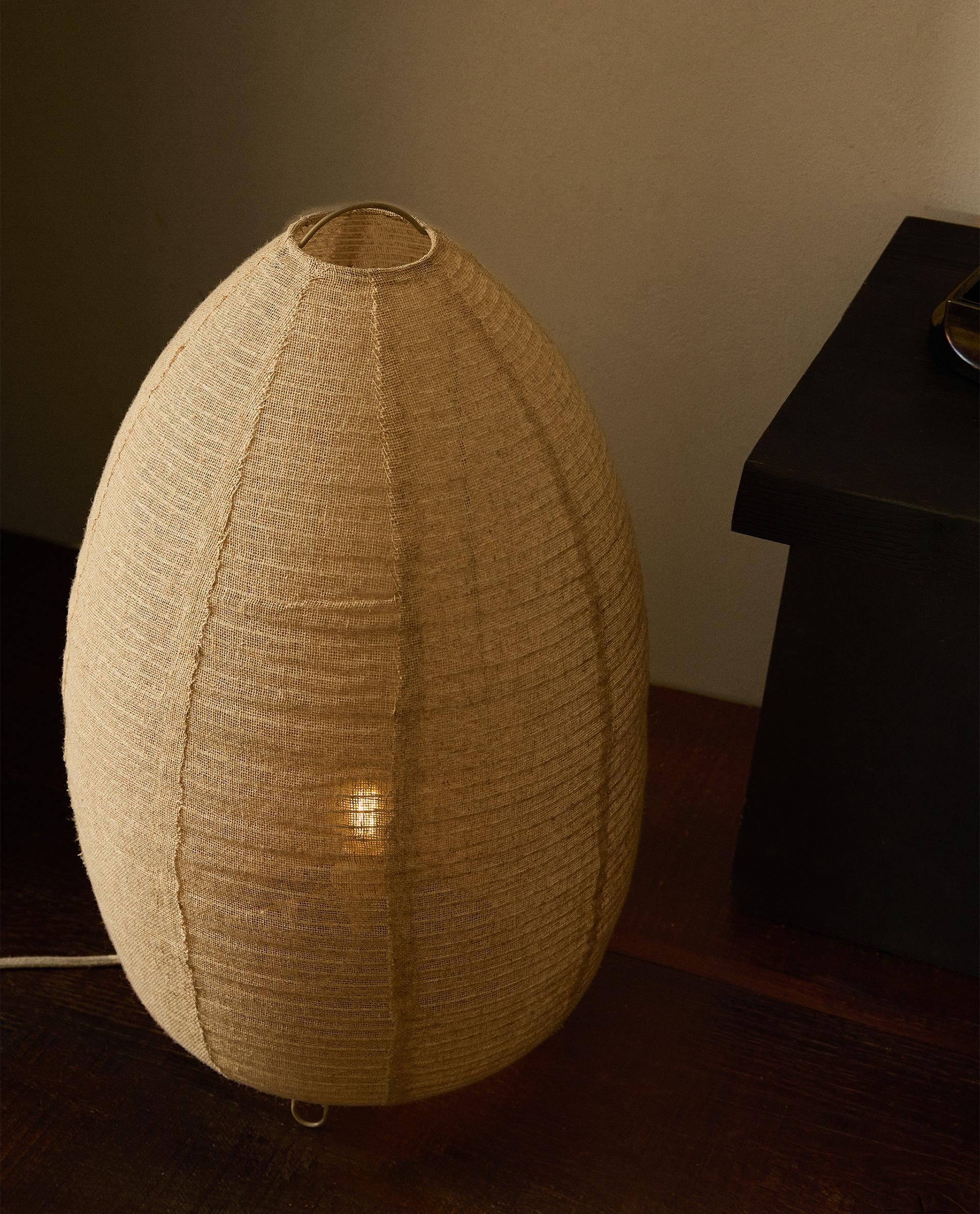 OVAL LINEN TABLE LAMP