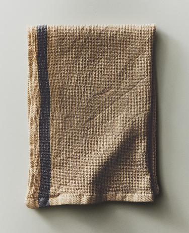 WAFFLE-KNIT TEA TOWEL WITH STRIPE