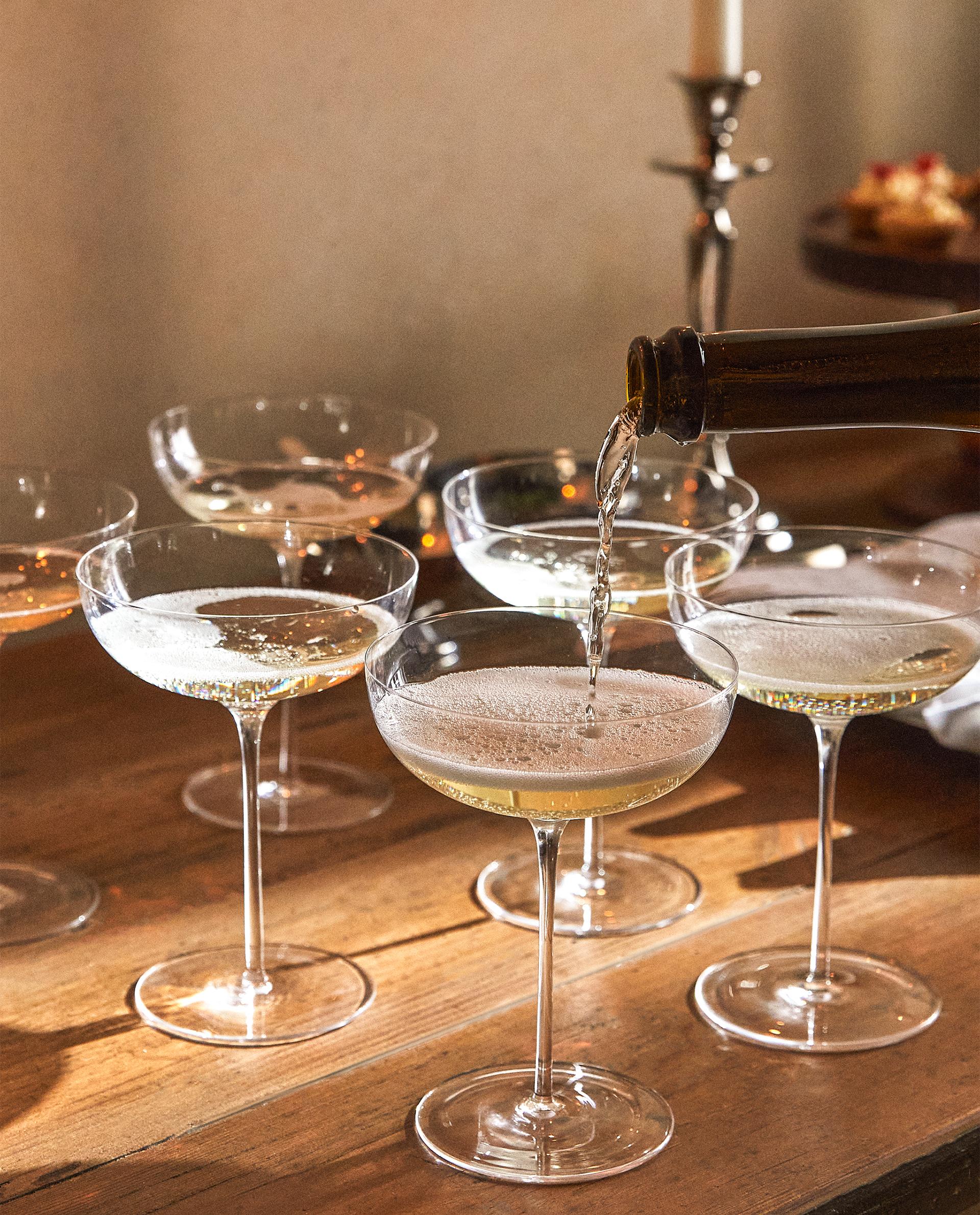 EXTRA LIGHTWEIGHT SPARKLING WINE FLUTE product thumbnail 11