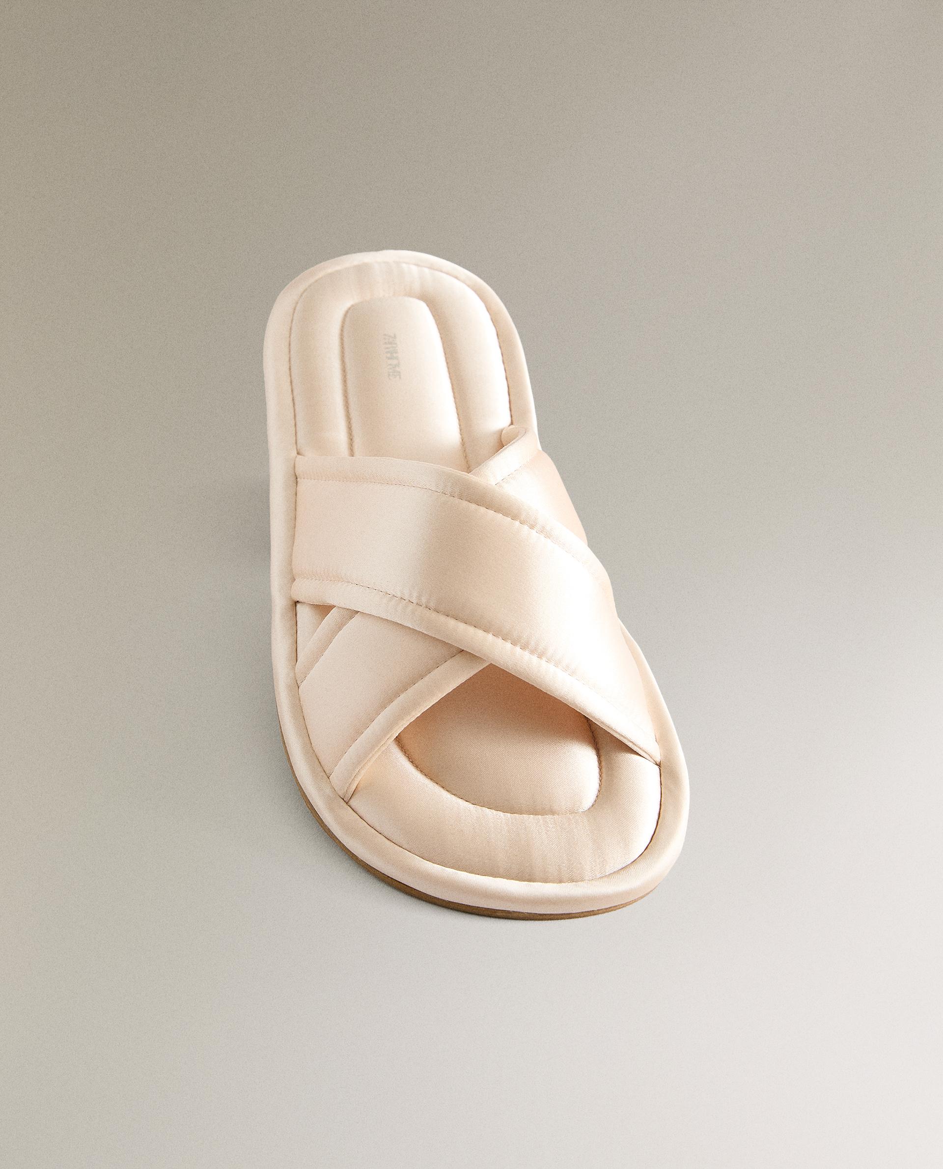 【2024秋冬新作】 サテン クロス スリッパ | Zara Home 日本/Japan 靴