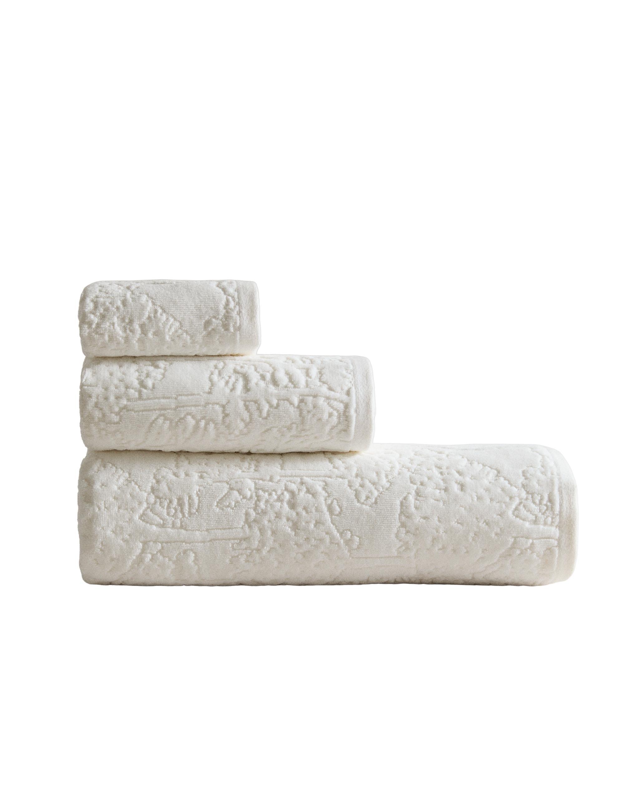 FLORAL JACQUARD BATH TOWEL product thumbnail 18