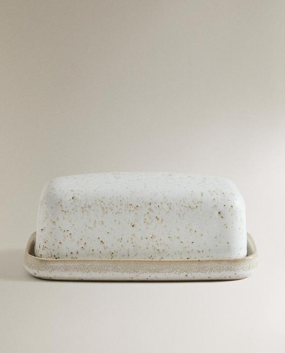 STONEWARE BUTTER DISH