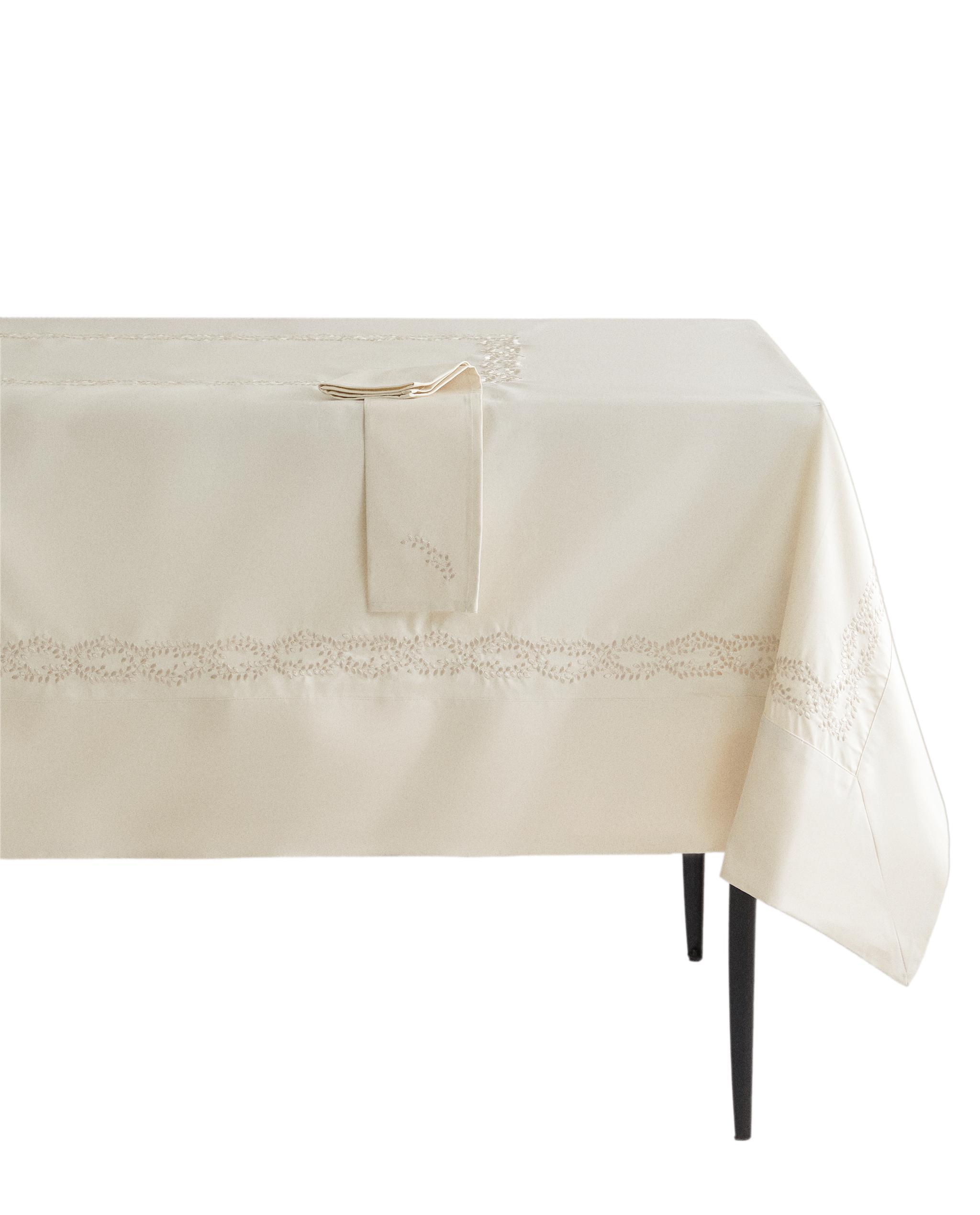 PLANT EMBROIDERED SATIN TABLECLOTH product thumbnail 3