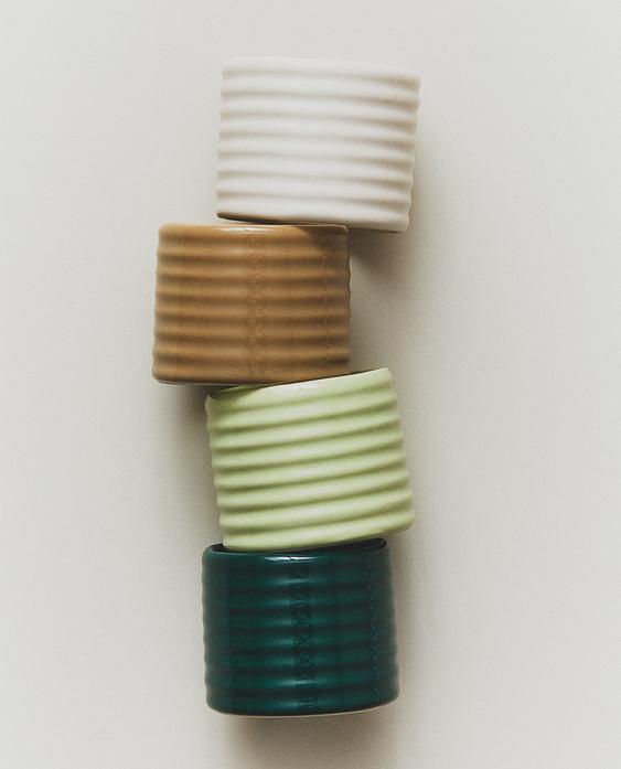 SET PORTATOVAGLIOLI IN CERAMICA RILIEVO (SET DA 4) SET PORTATOVAGLIOLI IN CERAMICA RILIEVO (SET DA 4)