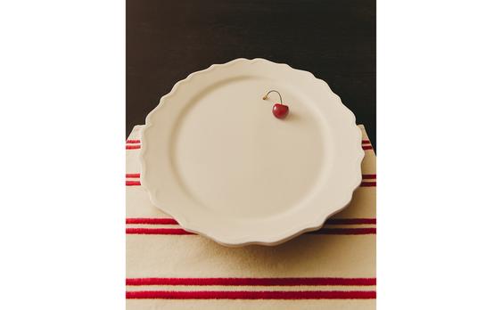 PLAT FAÏENCE BORD RELIEF