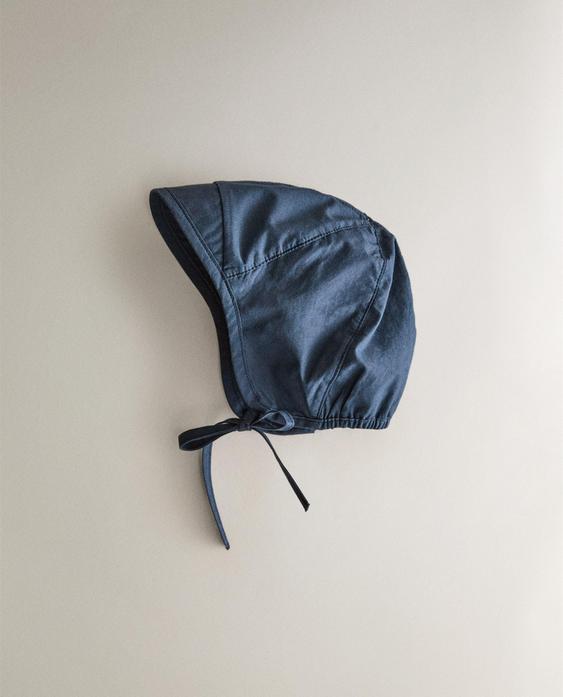 طاقية للرضّع للشاطئ