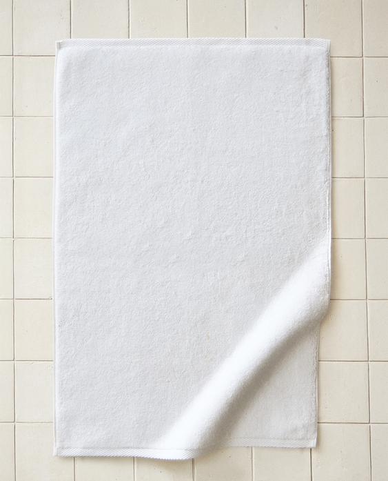 EXTRA SOFT NON-SLIP BATH MAT EXTRA SOFT NON-SLIP BATH MAT