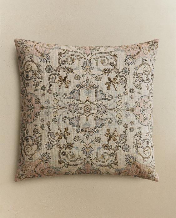 JACQUARD CUSHION COVER
